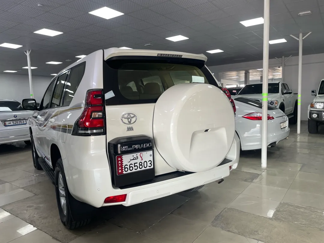 Toyota Prado TXL V.6 2022 - Image 3