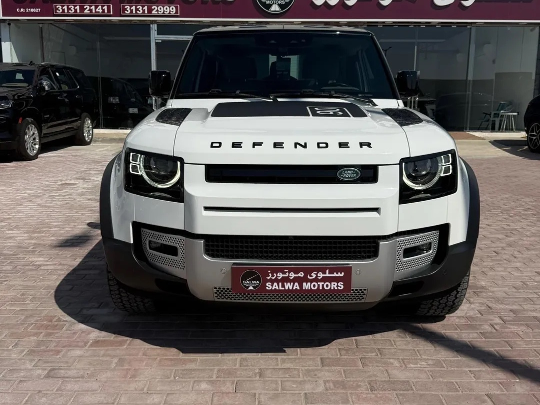 Land Rover Defender 90 HSE 2021 - Image 2