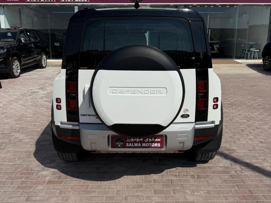 Land Rover Defender 90 HSE 2021 - Image 3