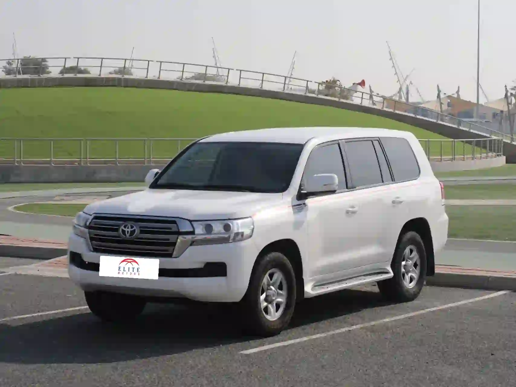Toyota Land Cruiser GX.R 2021 - Image 2