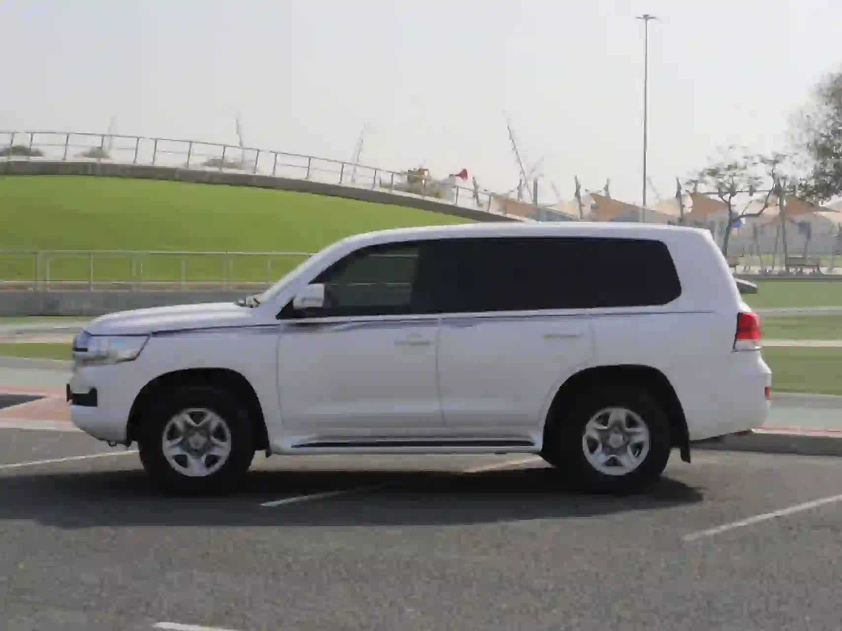 Toyota Land Cruiser GX.R 2021 - Image 4