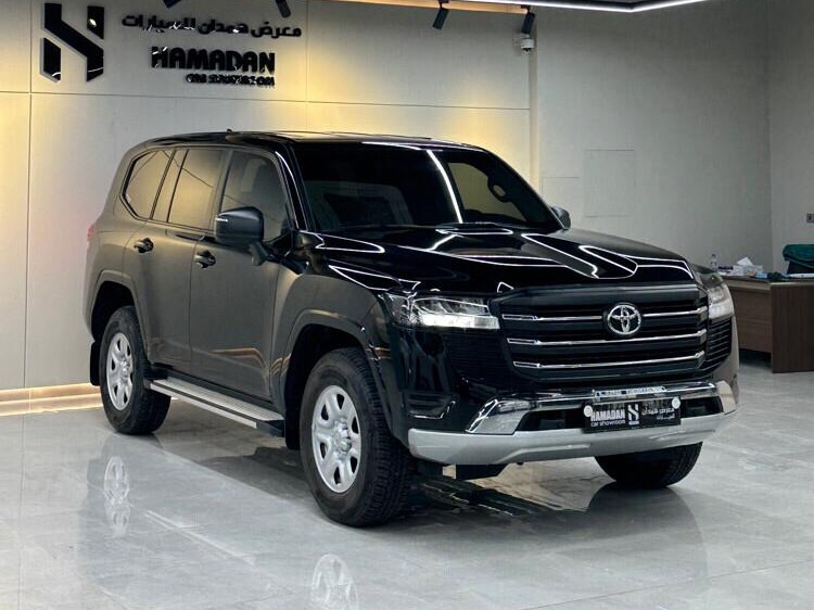 Toyota Land Cruiser GX 2024 - Image 2