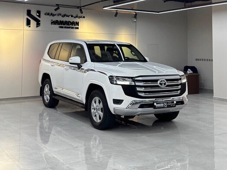 Toyota Land Cruiser GX.R 2022 - Image 2