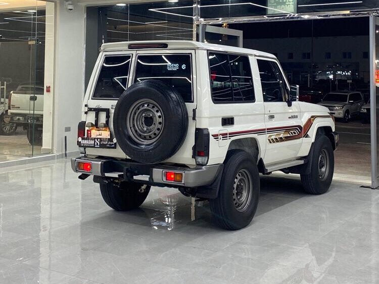 Toyota Land Cruiser 2020 - Image 4