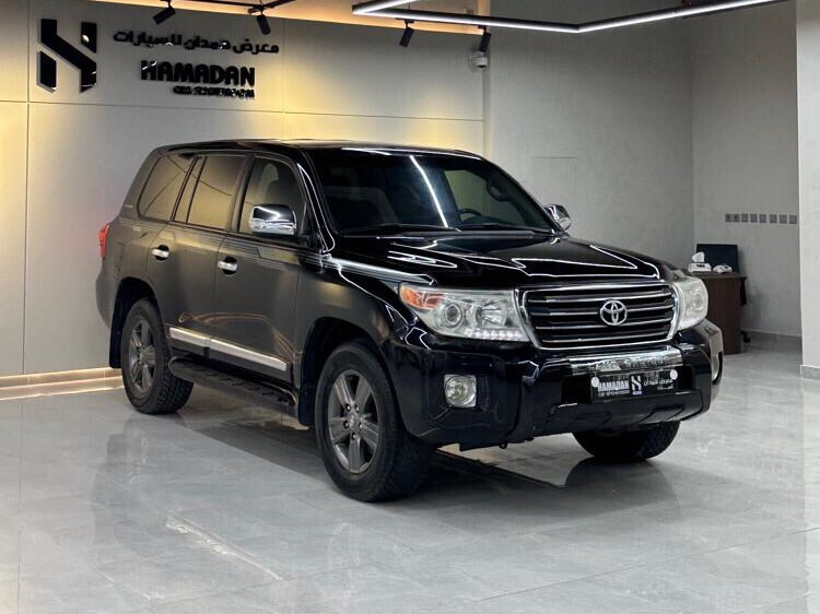 Toyota Land Cruiser GX.R 2012 - Image 2