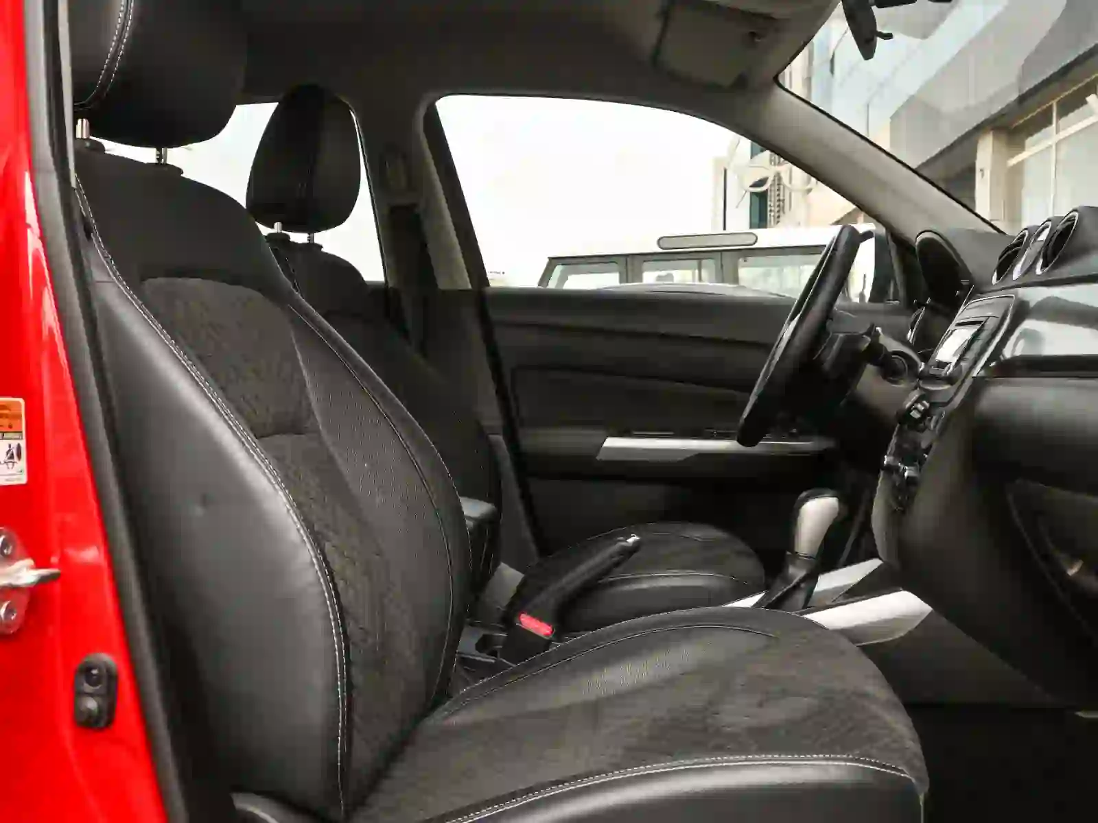 Suzuki vitara 2022 - Image 3