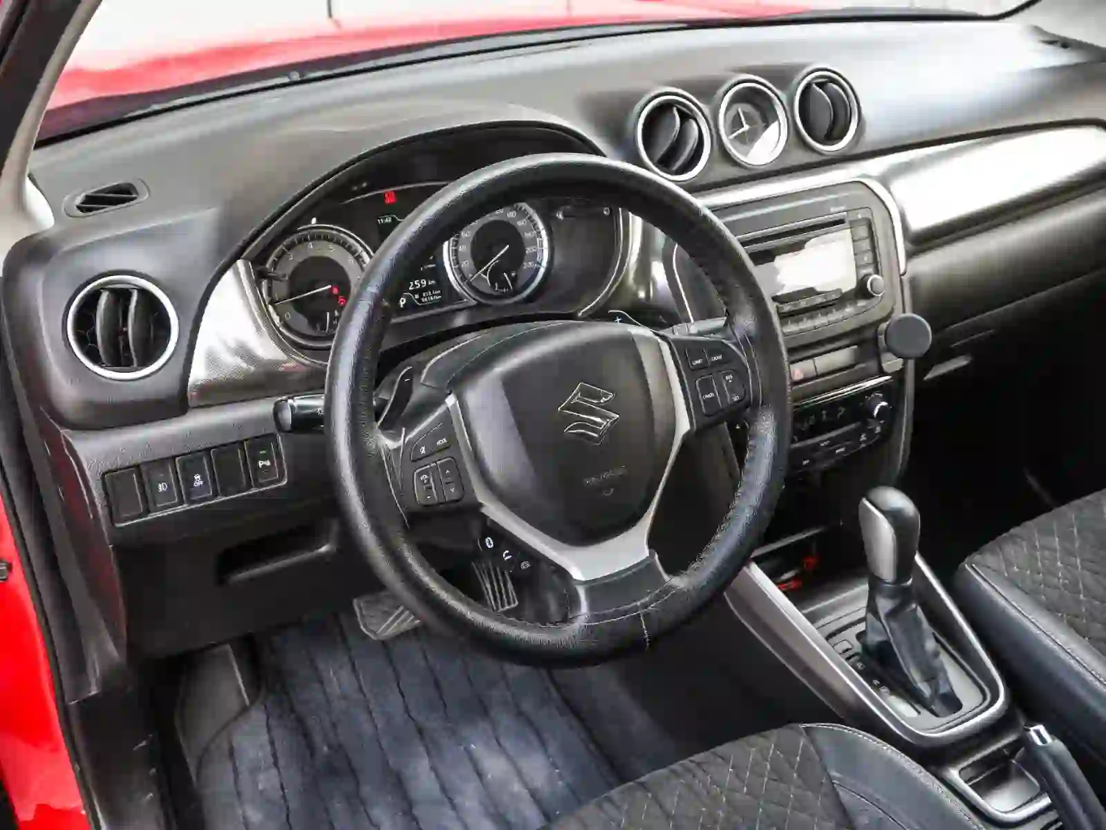 Suzuki vitara 2022 - Image 4