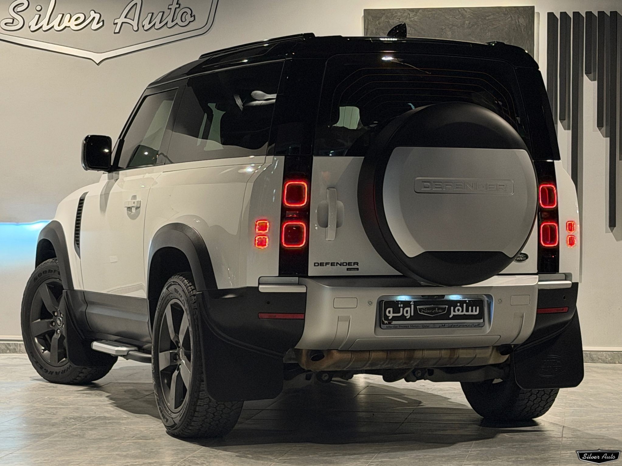 Land Rover Defender 90 HSE 2021 - Image 3