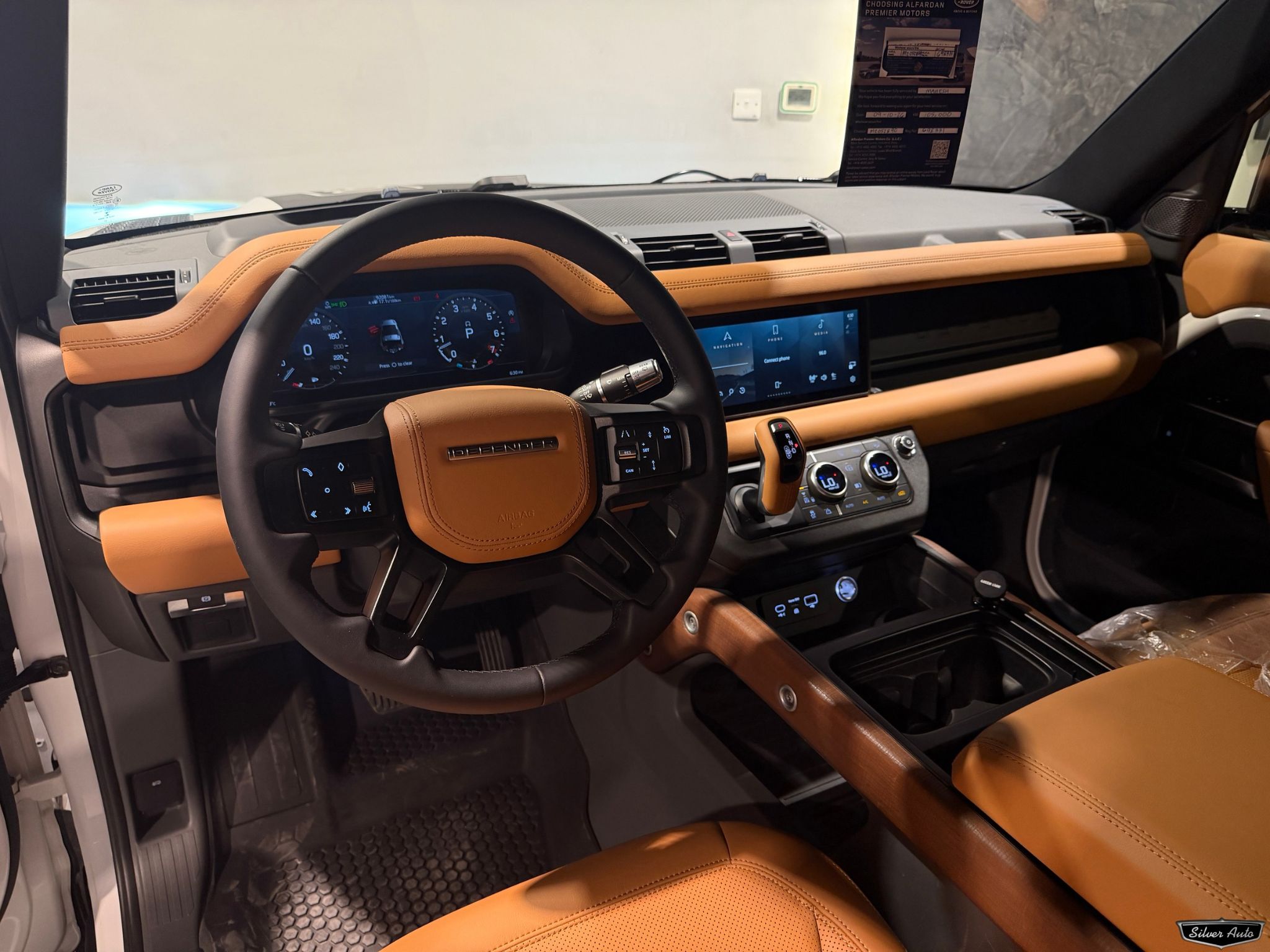 Land Rover Defender 90 HSE 2021 - Image 4