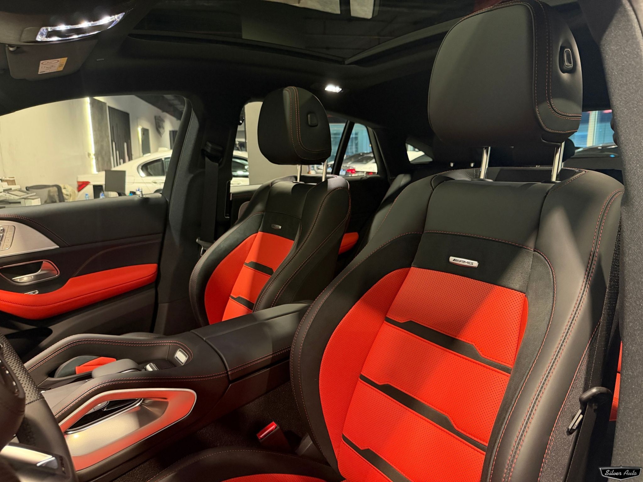 Mercedes-Benz GLE  53 2024 - Image 4