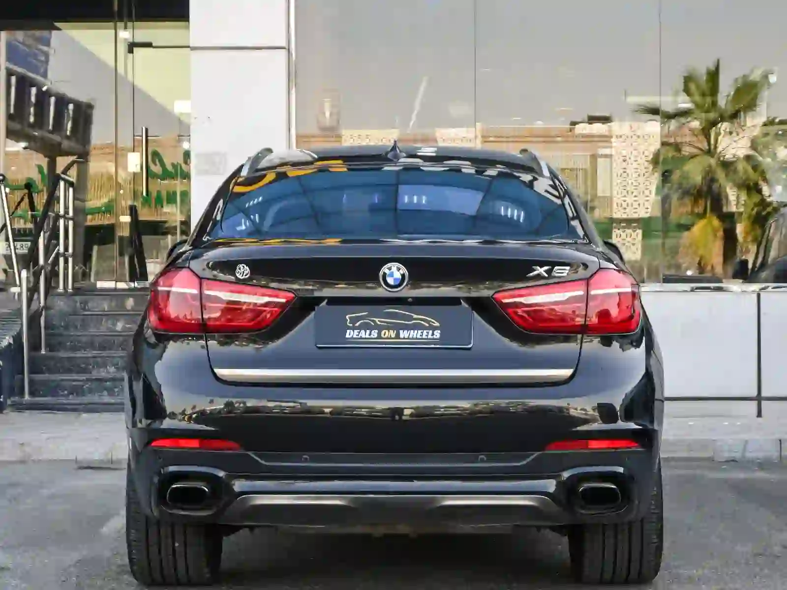 BMW X-Series X6 2015 - Image 2