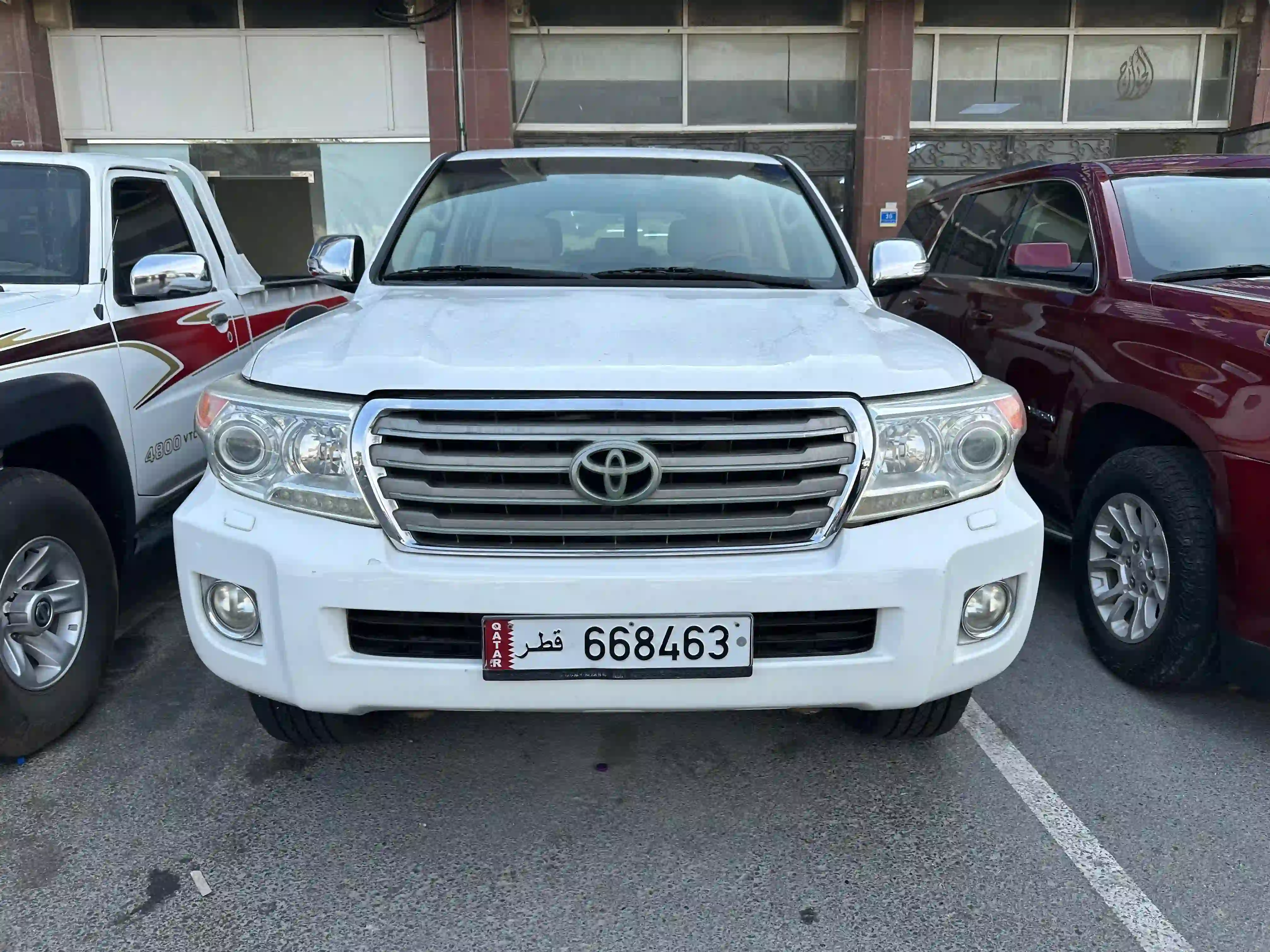 Toyota Land Cruiser GXR v8 2013