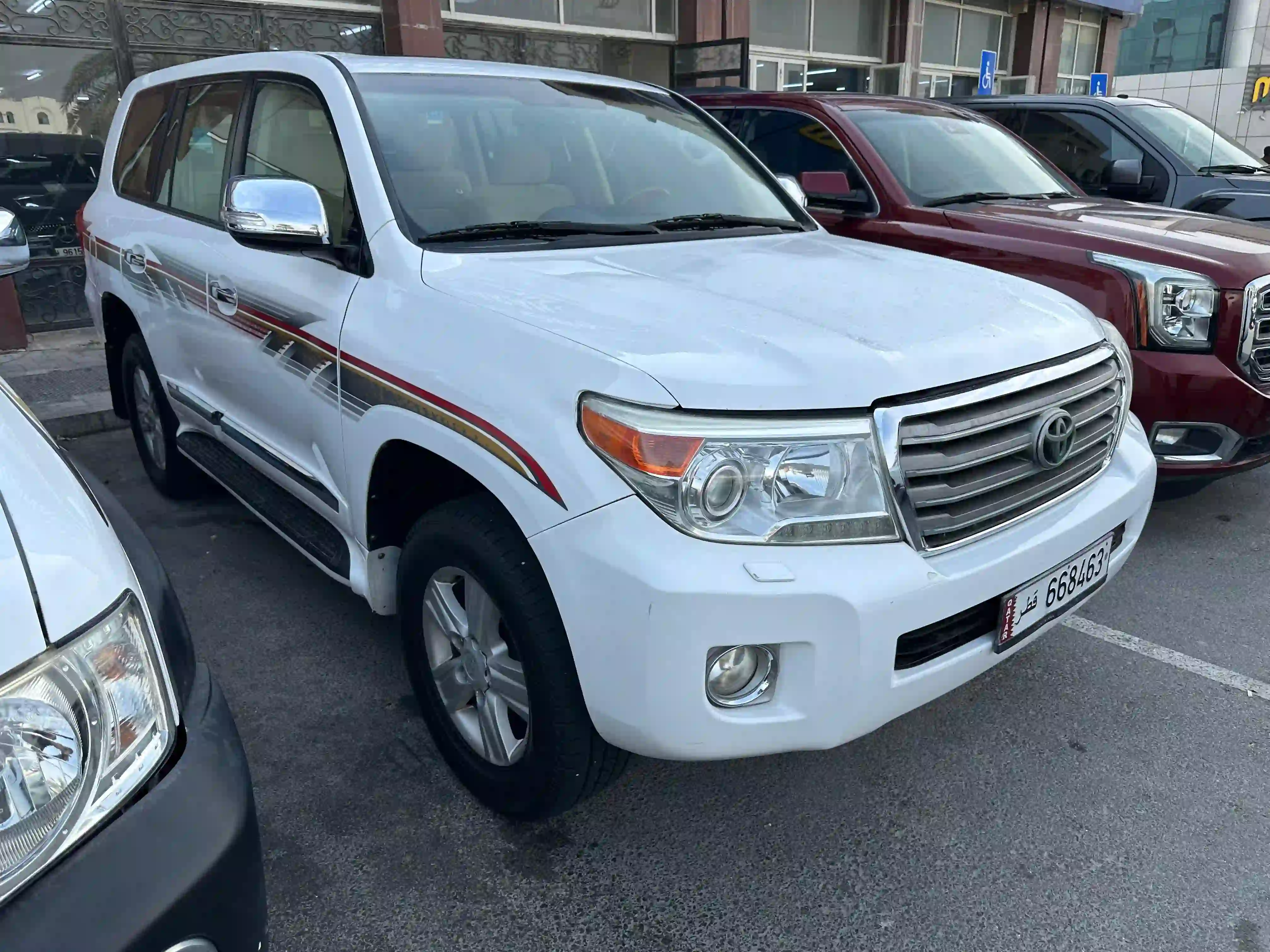 Toyota Land Cruiser GXR v8 2013 - Image 3