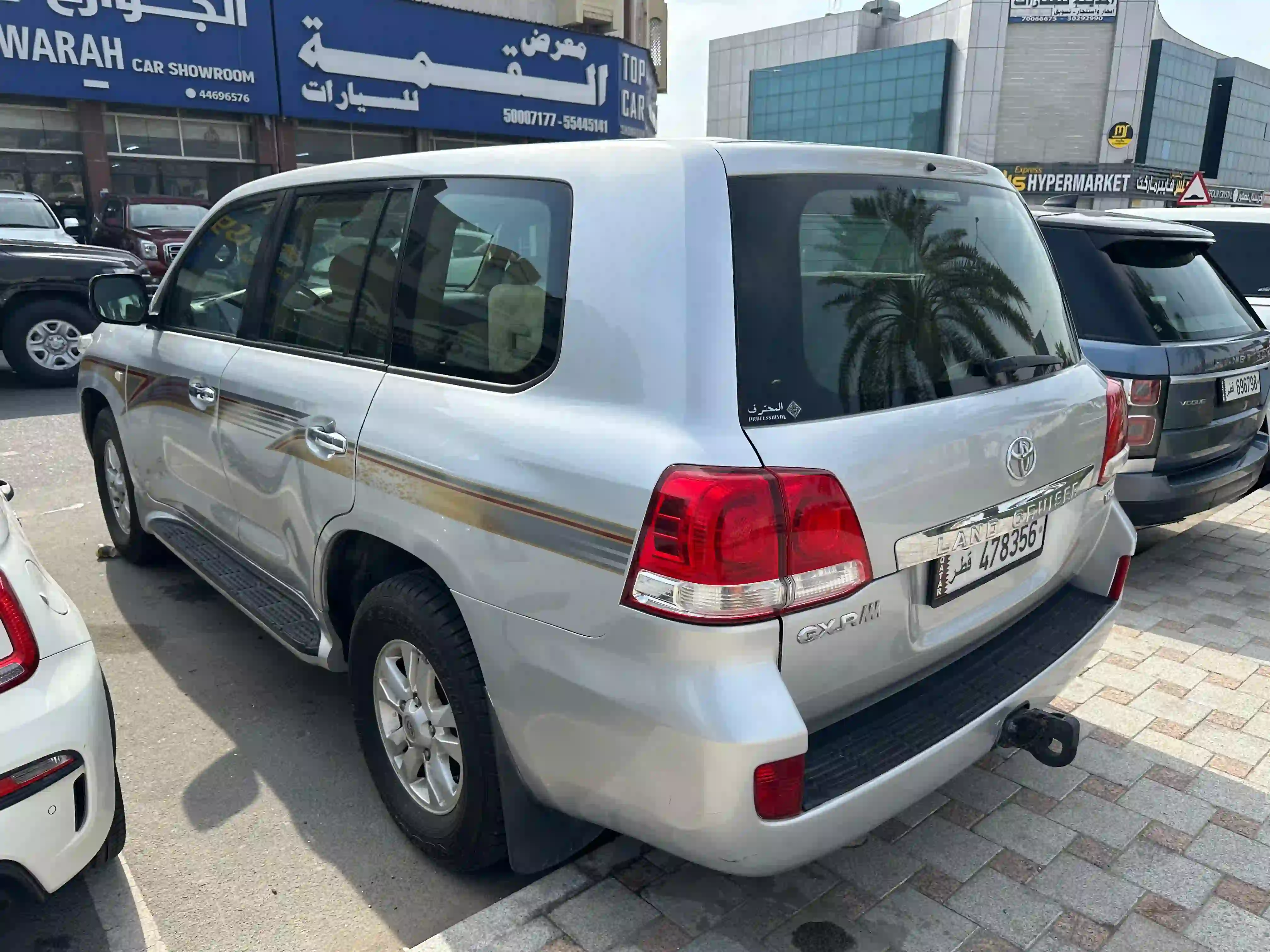 Toyota Land Cruiser GXR v8 2010 - Image 4