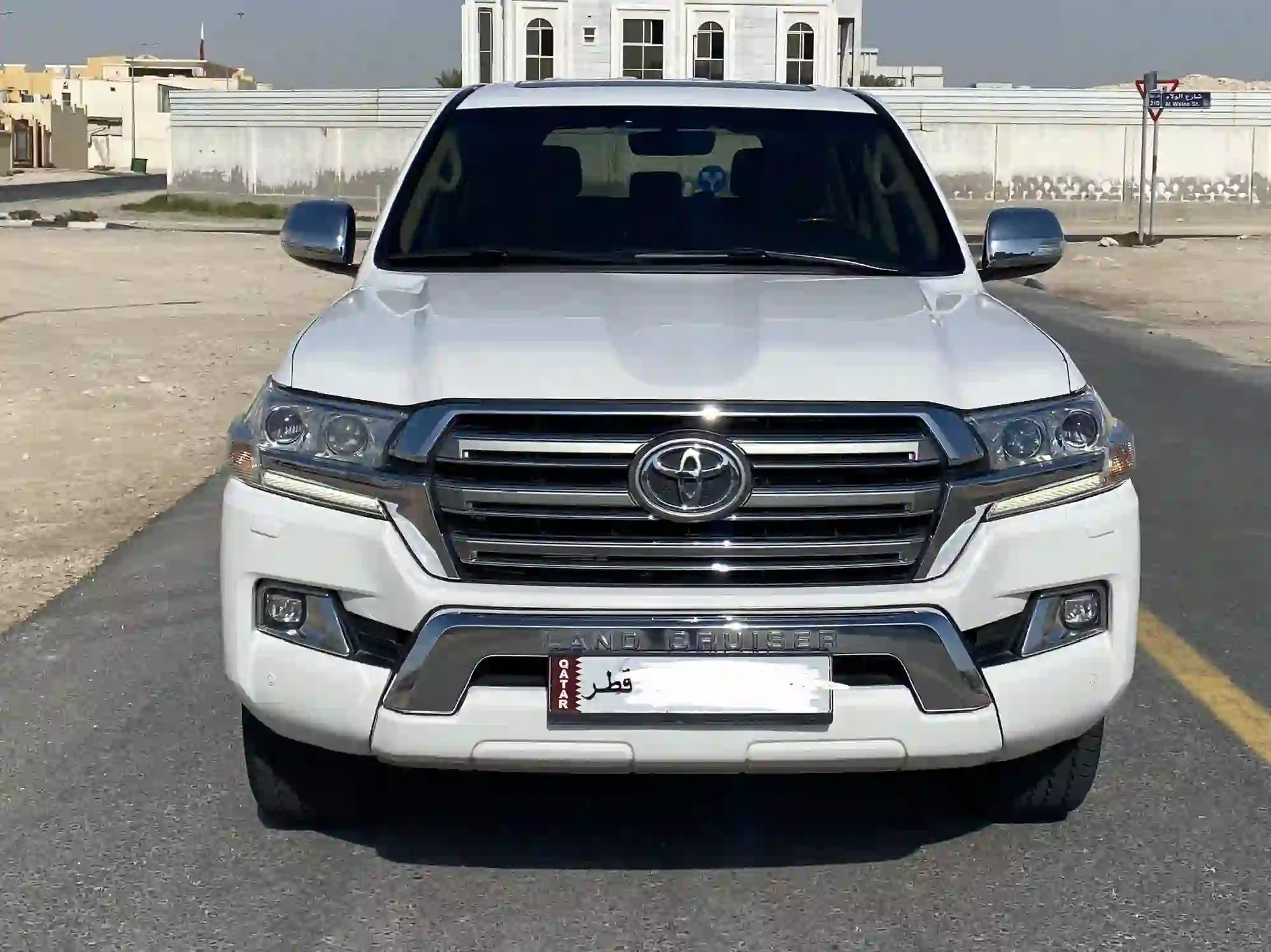 Toyota Land Cruiser GXR v8 2016