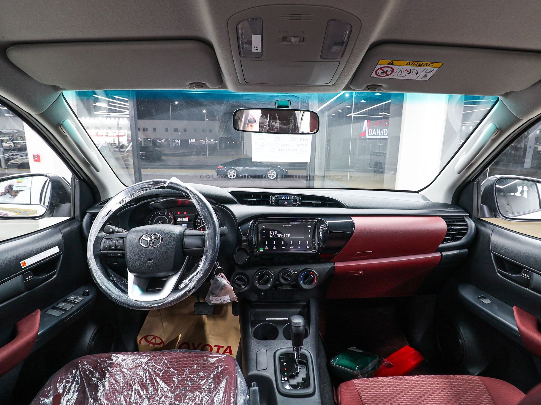 Toyota Hilux 4X4 2026 - Image 3