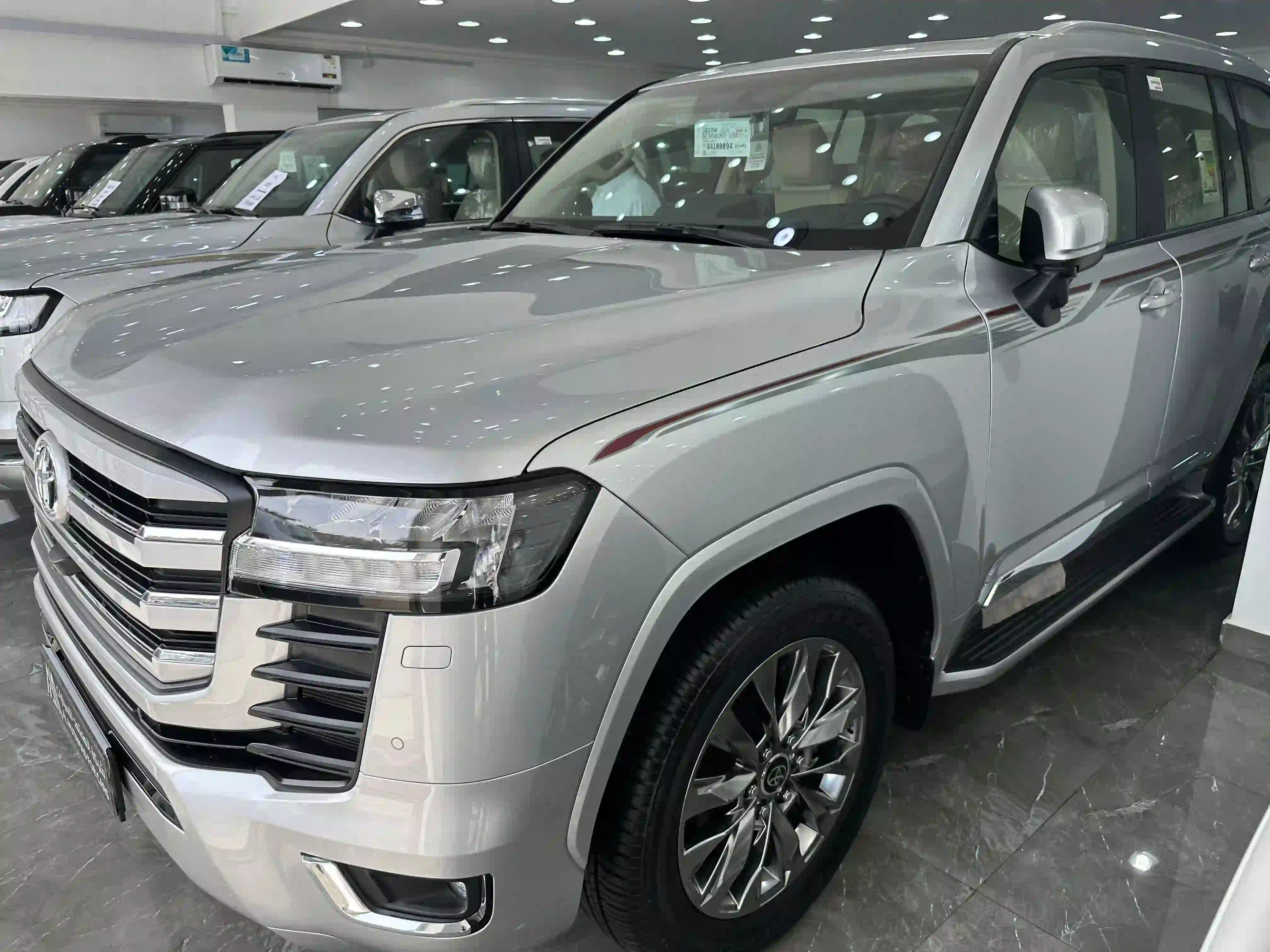 Toyota Land Cruiser GXR Twin Turbo 2024 - Image 2