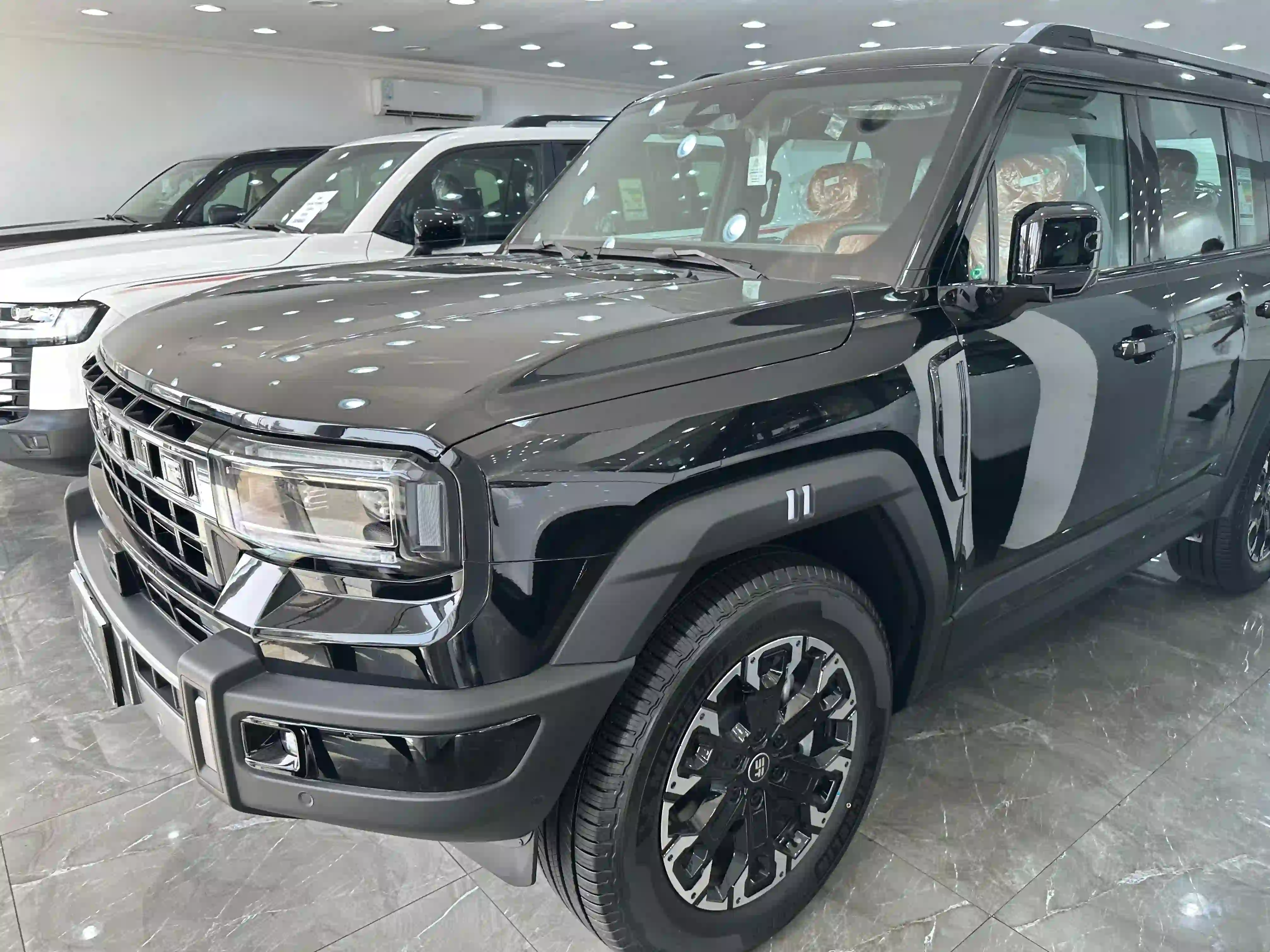 Jetour  G700 2026 - Image 2