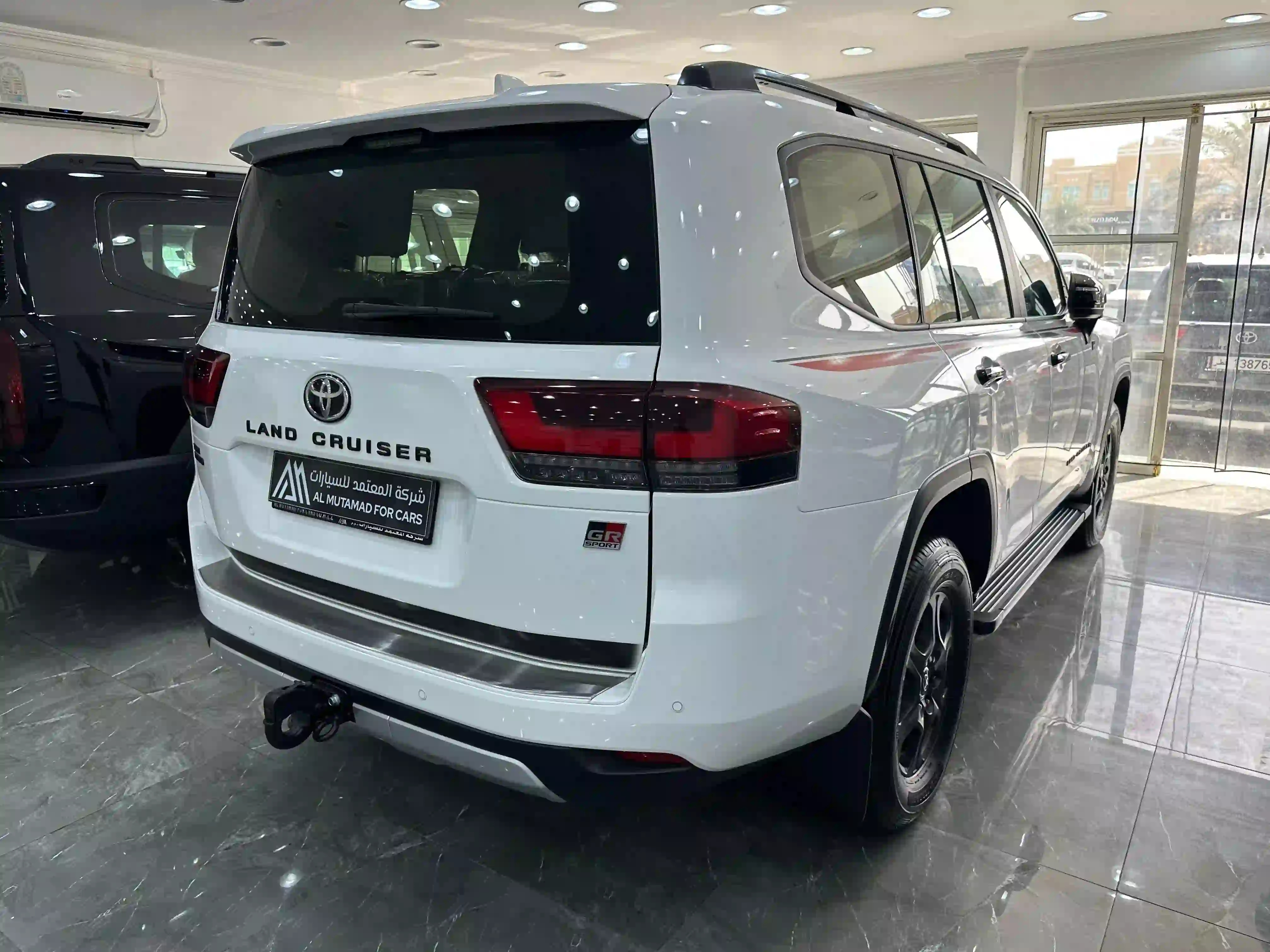 Toyota Land Cruiser GR TWIN TURBO 2024 - Image 3