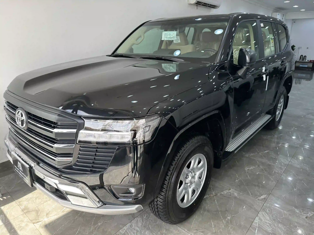 Toyota Land Cruiser GX Standard 2026