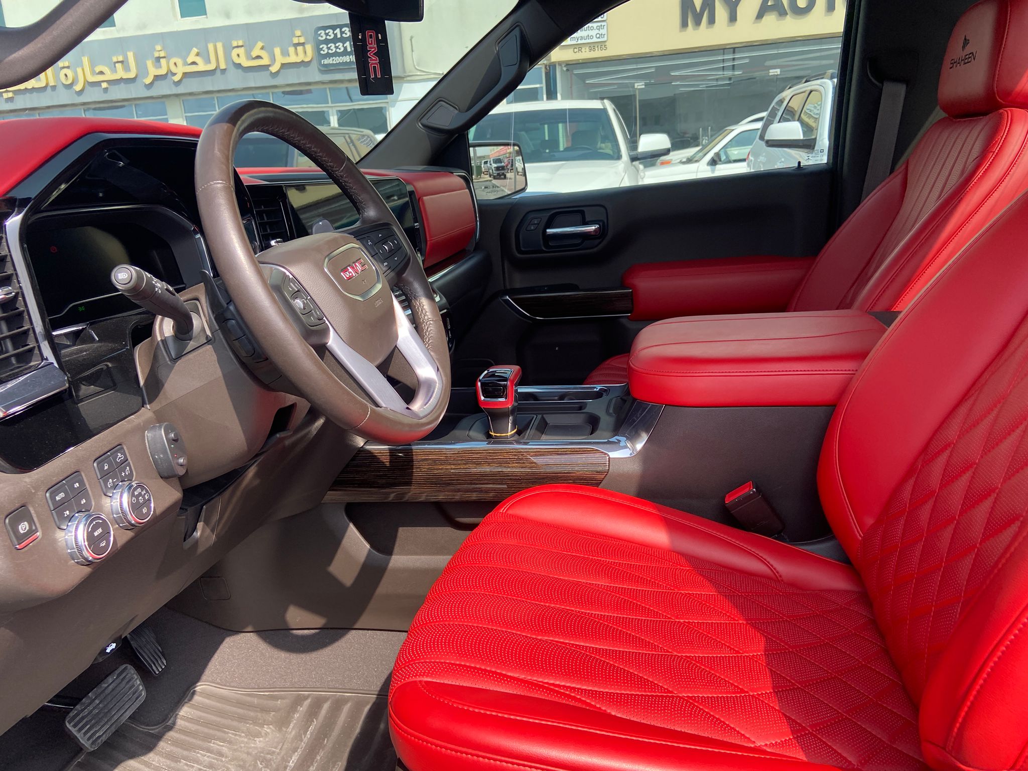 GMC Sierra 2023 - Image 3