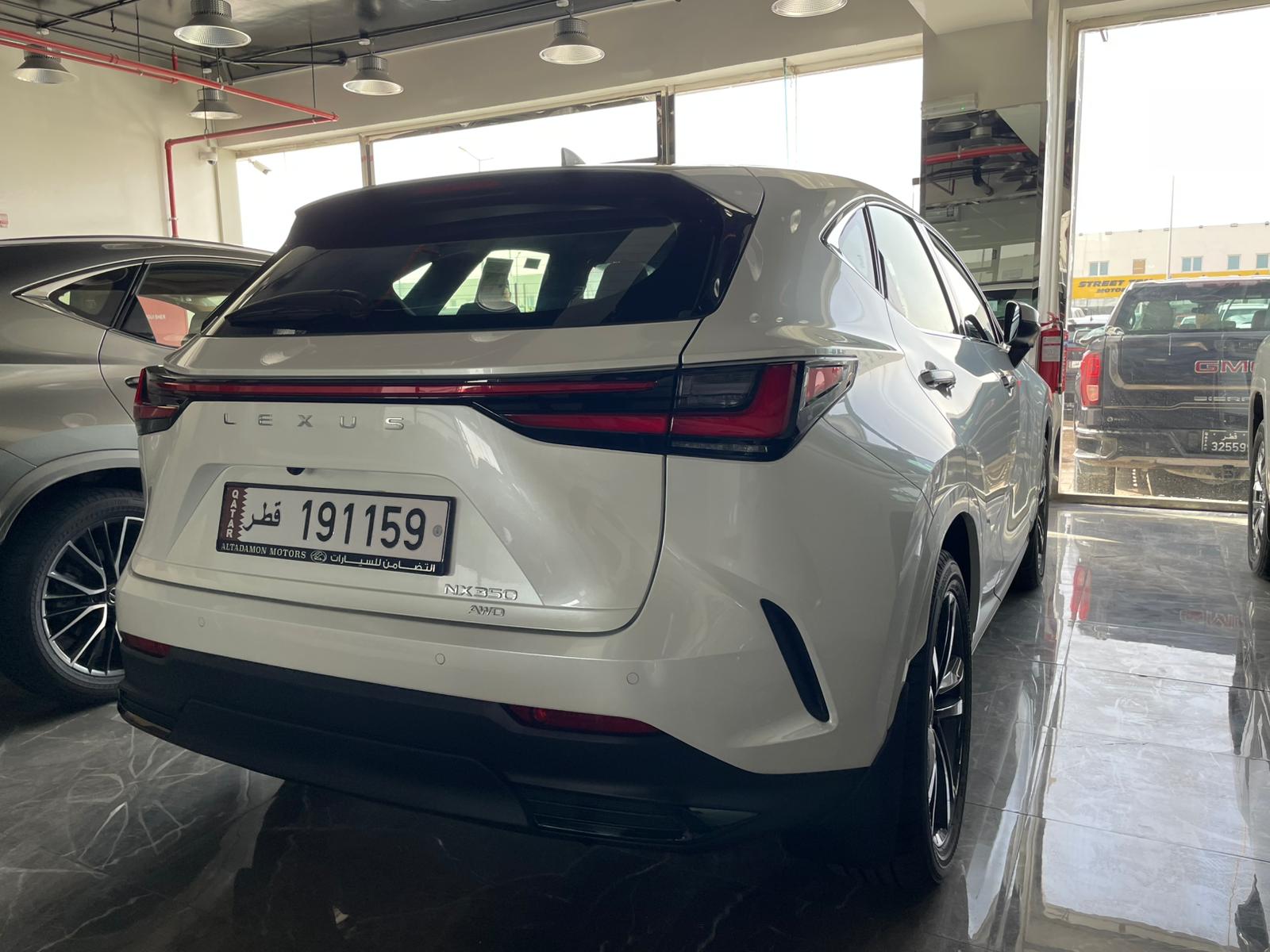 Lexus NX 350 2025 - Image 2