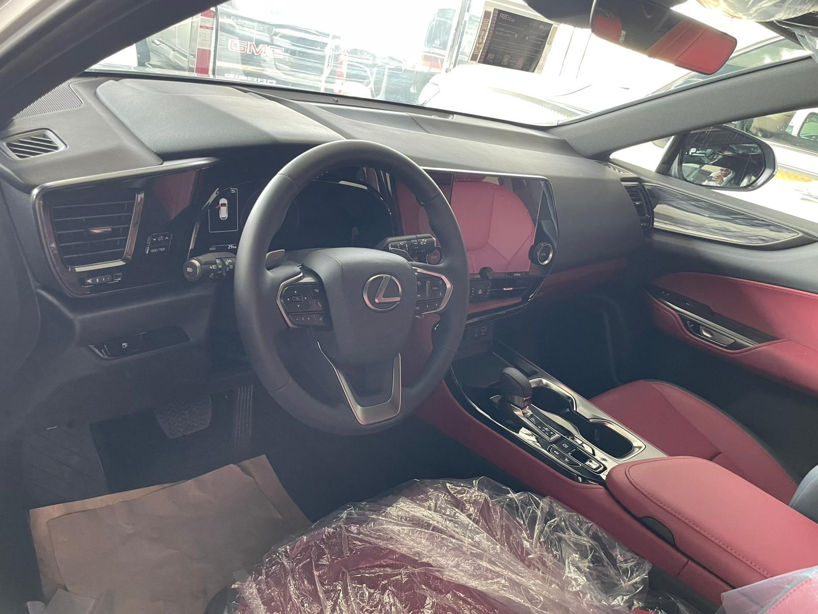 Lexus NX 350 2025 - Image 3