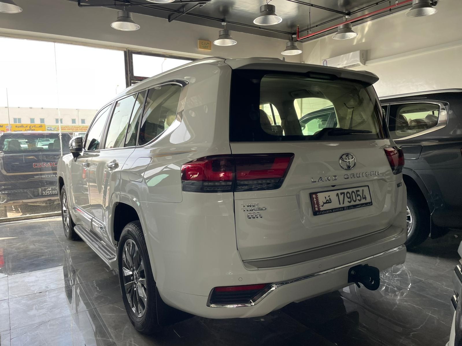 Toyota Land Cruiser VX.R 2025 - Image 3