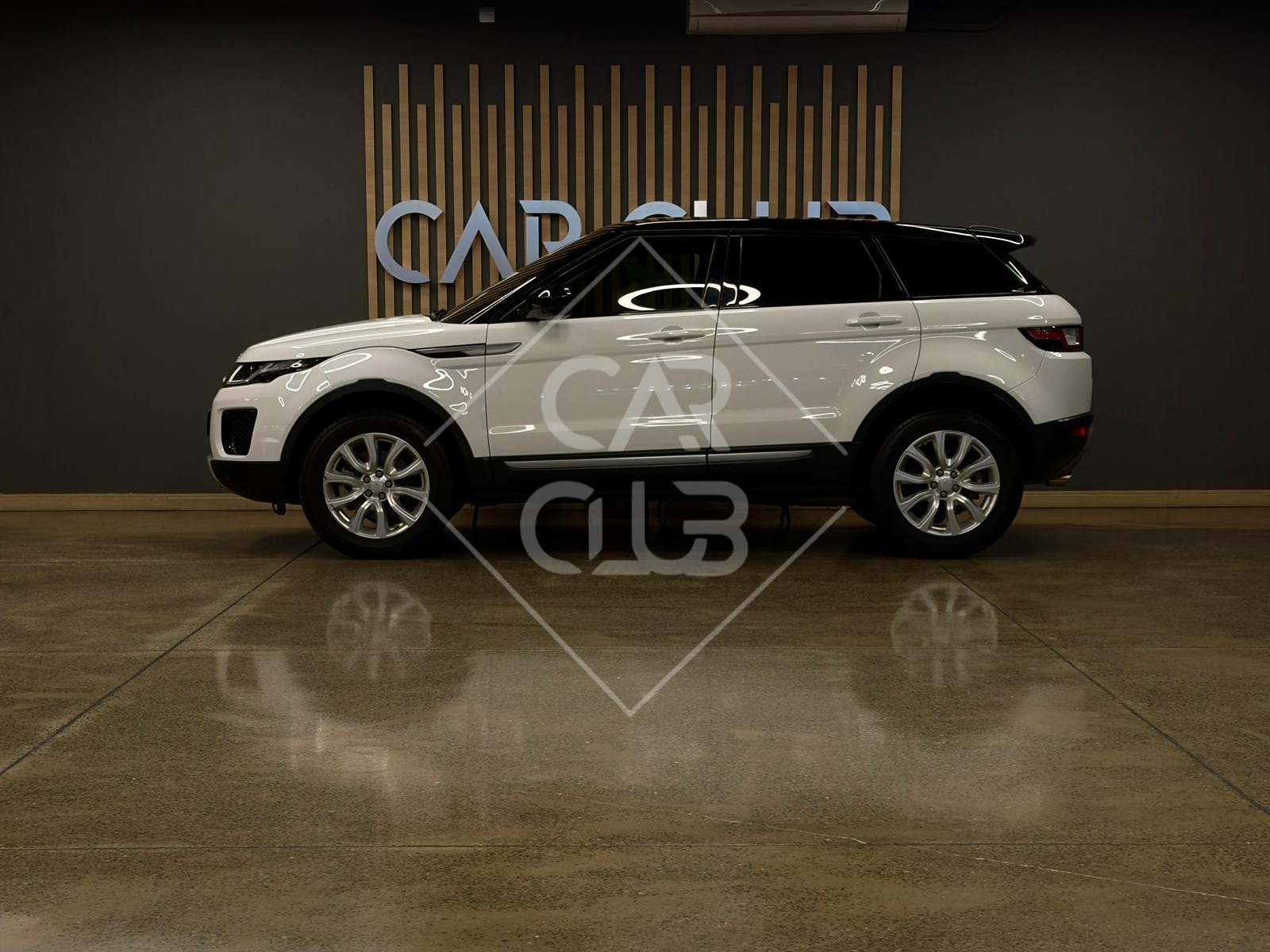 Land Rover Range Rover Evoque 2018 - Image 4