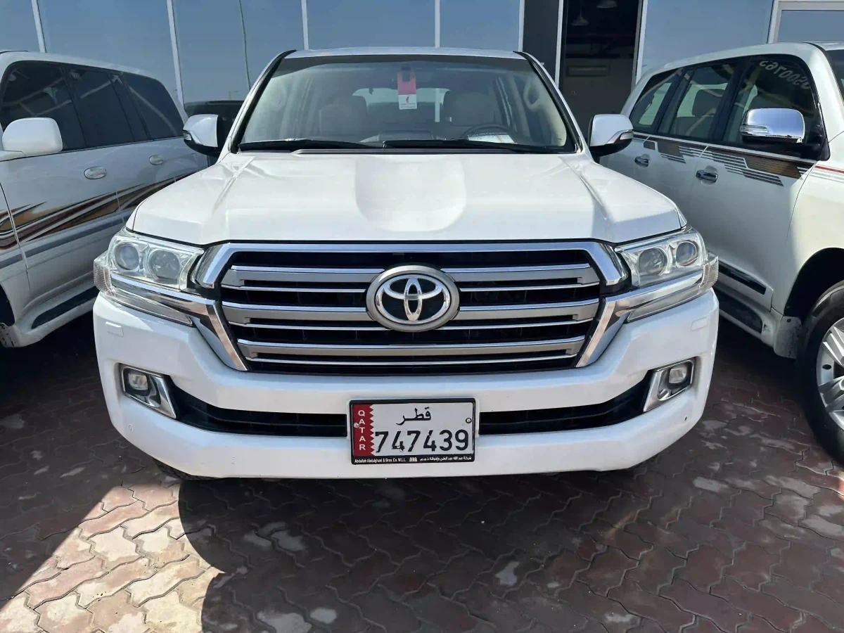 Toyota Land Cruiser GXR v6 2018