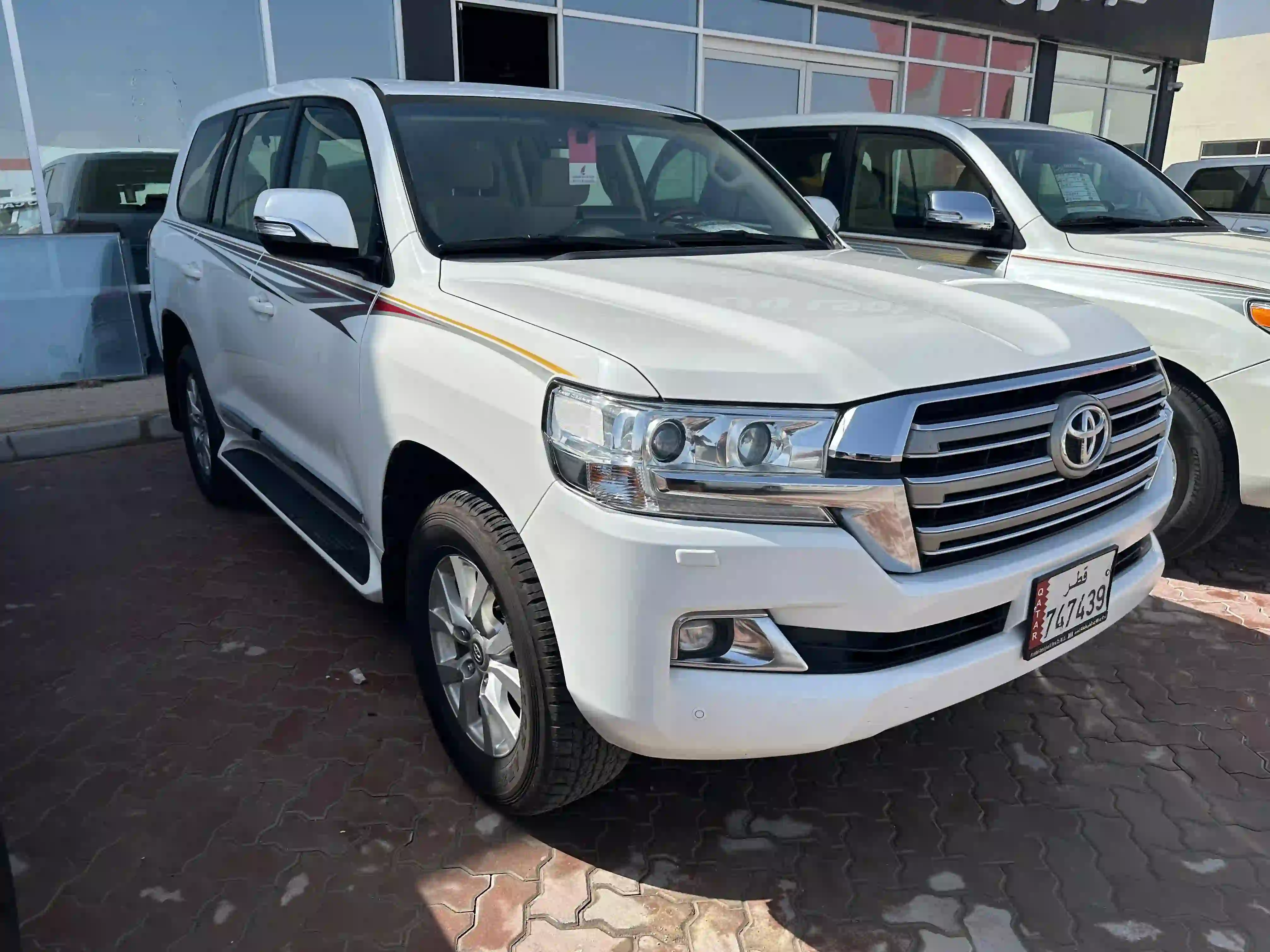 Toyota Land Cruiser GXR v6 2018 - Image 2
