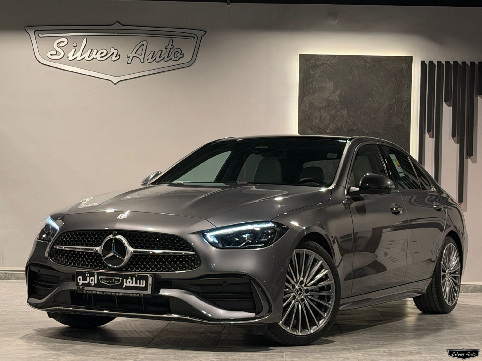 Mercedes-Benz C-Class Sedan 200 - AMG kit 2025