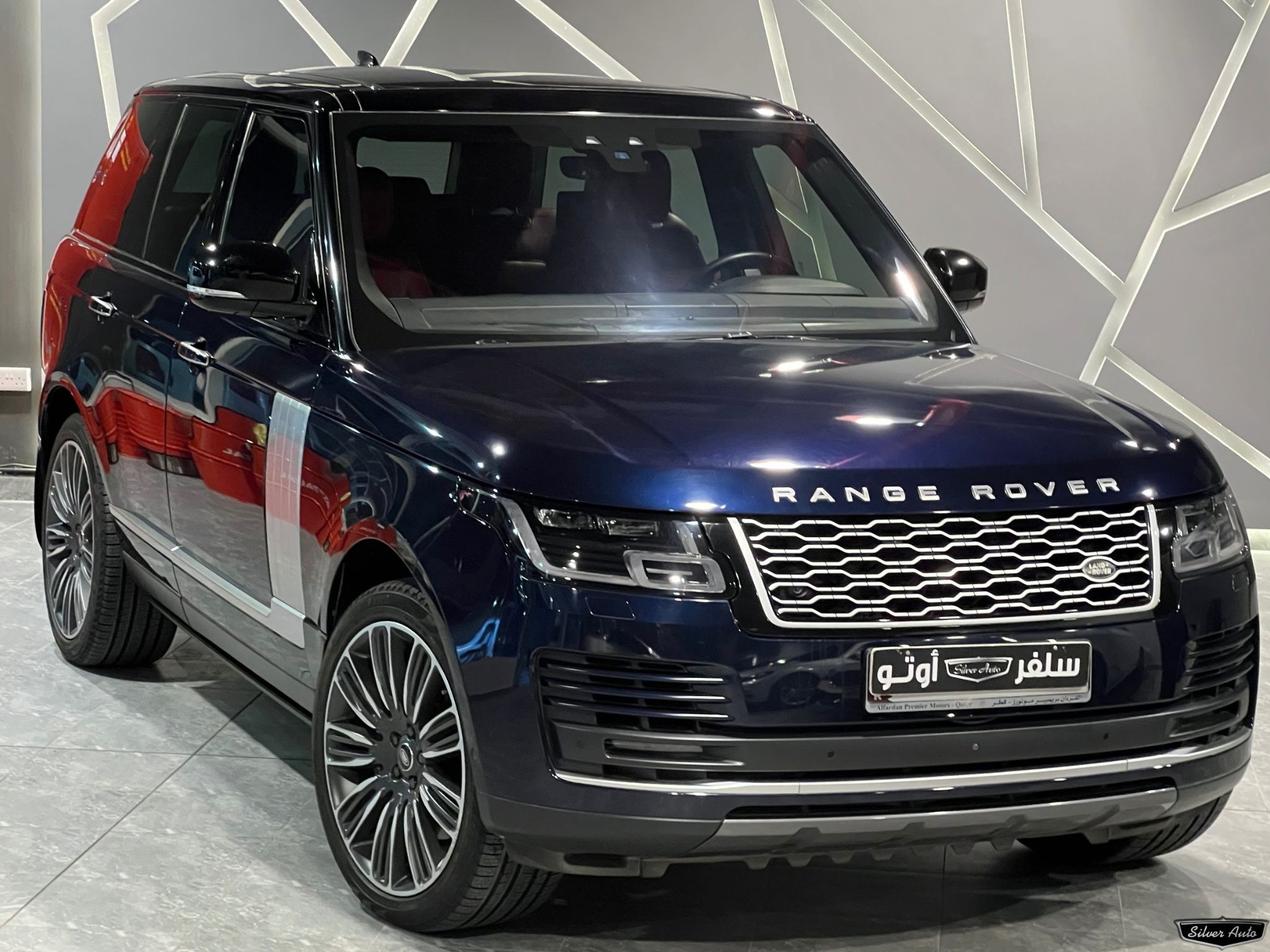 Land Rover Range Rover Vogue SE 2020 - Image 2
