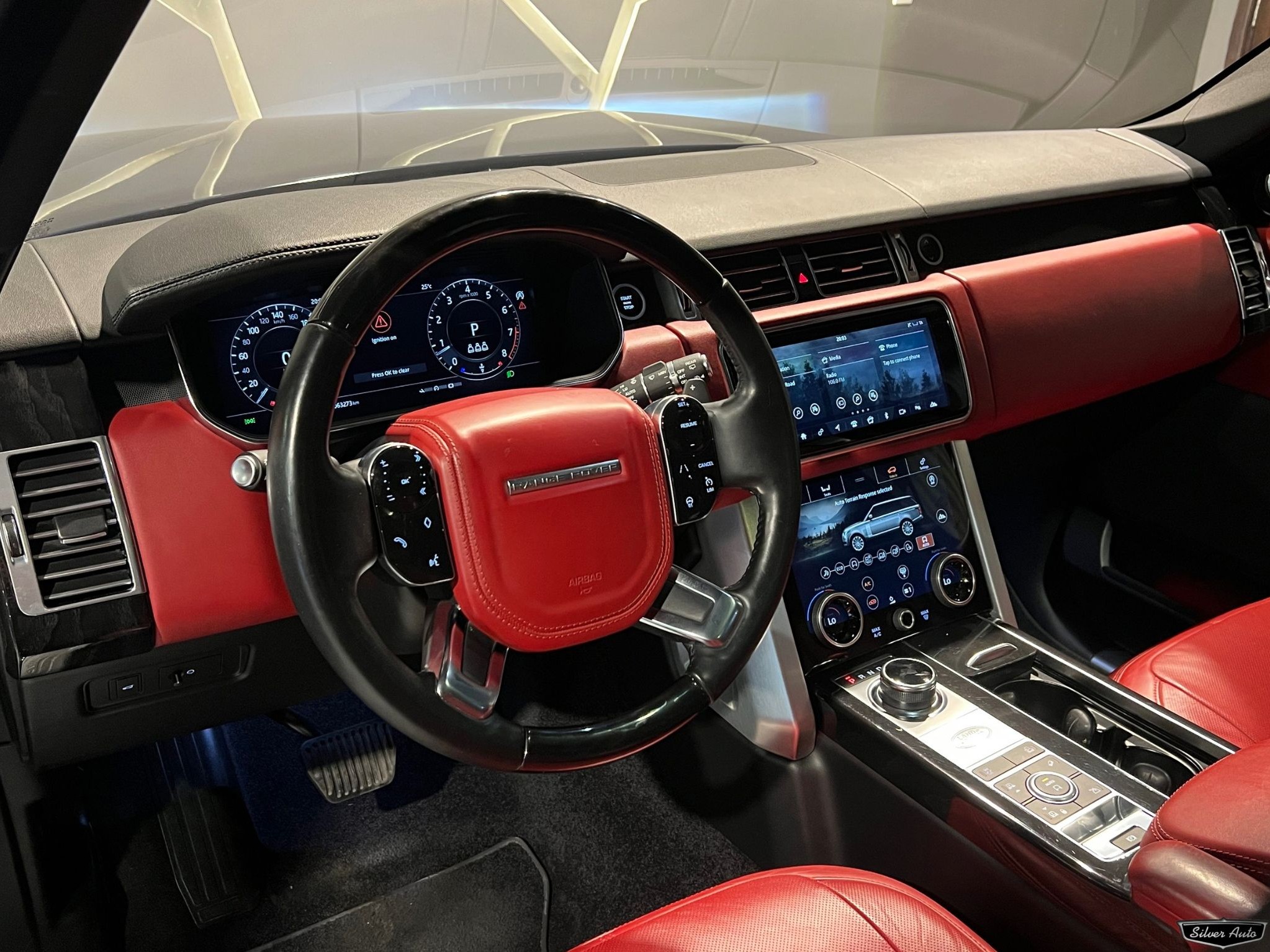 Land Rover Range Rover Vogue SE 2020 — photo 12 for sale in Qatar