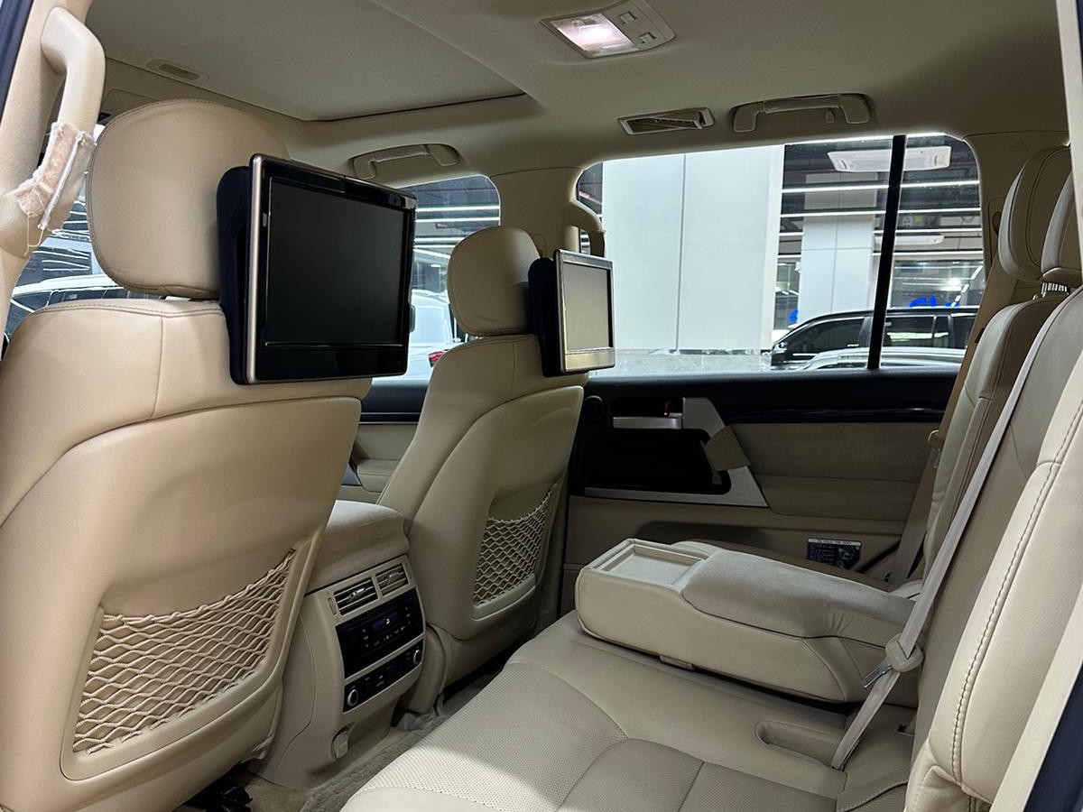 Toyota Land Cruiser VX.R 2016 - Image 4