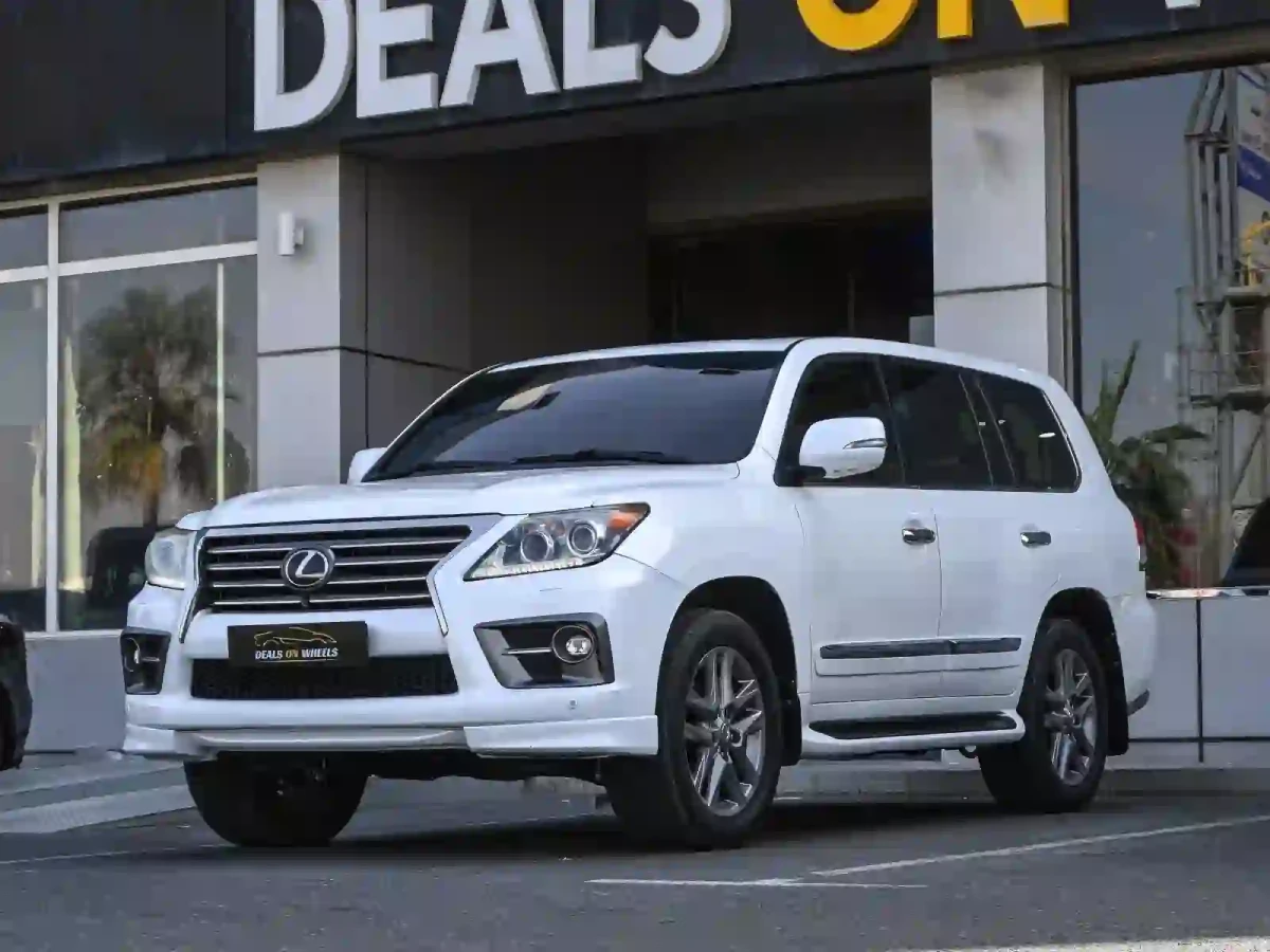 Lexus LX 570 S 2014