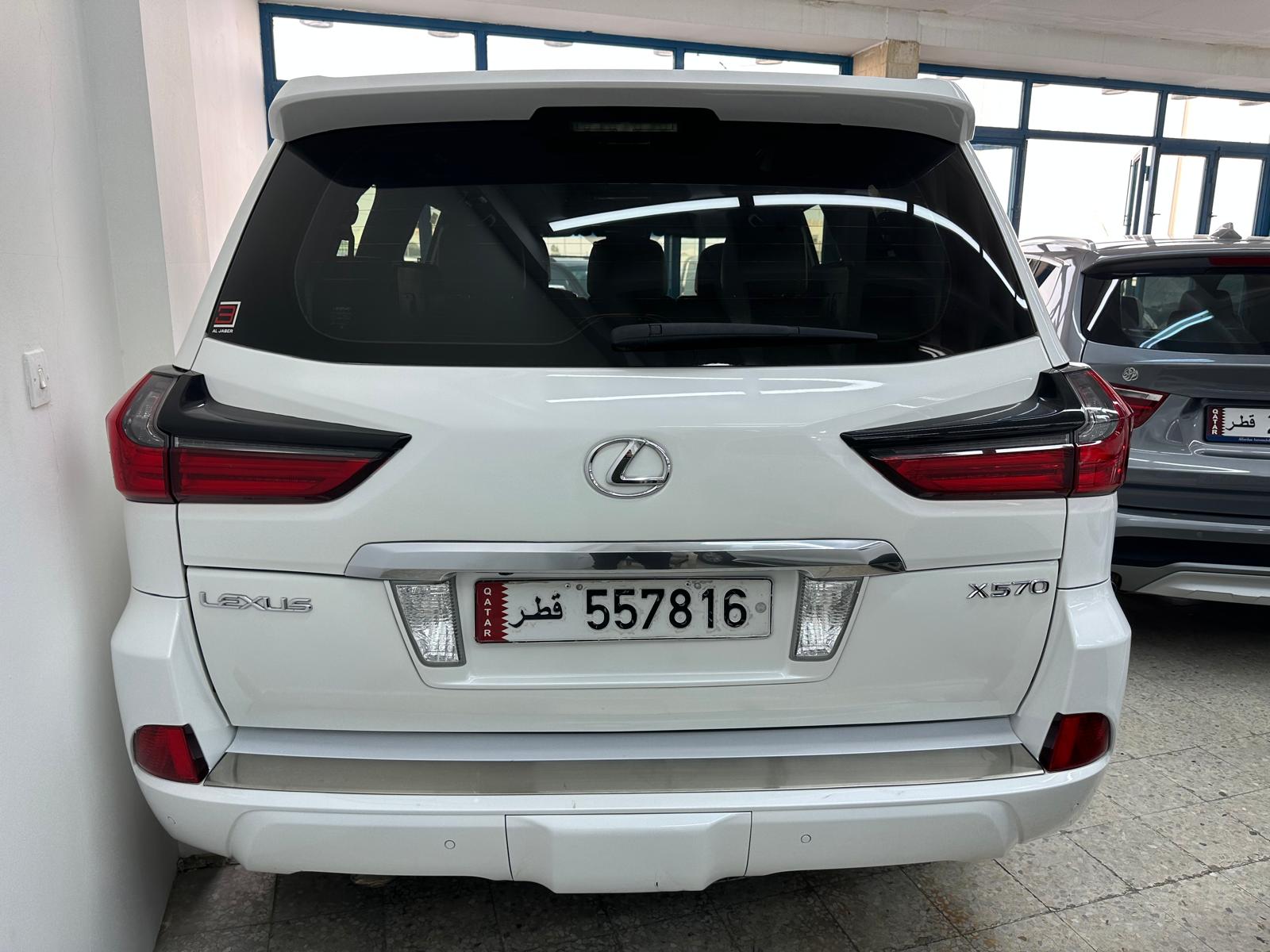 Lexus LX 570 2017 - Image 3