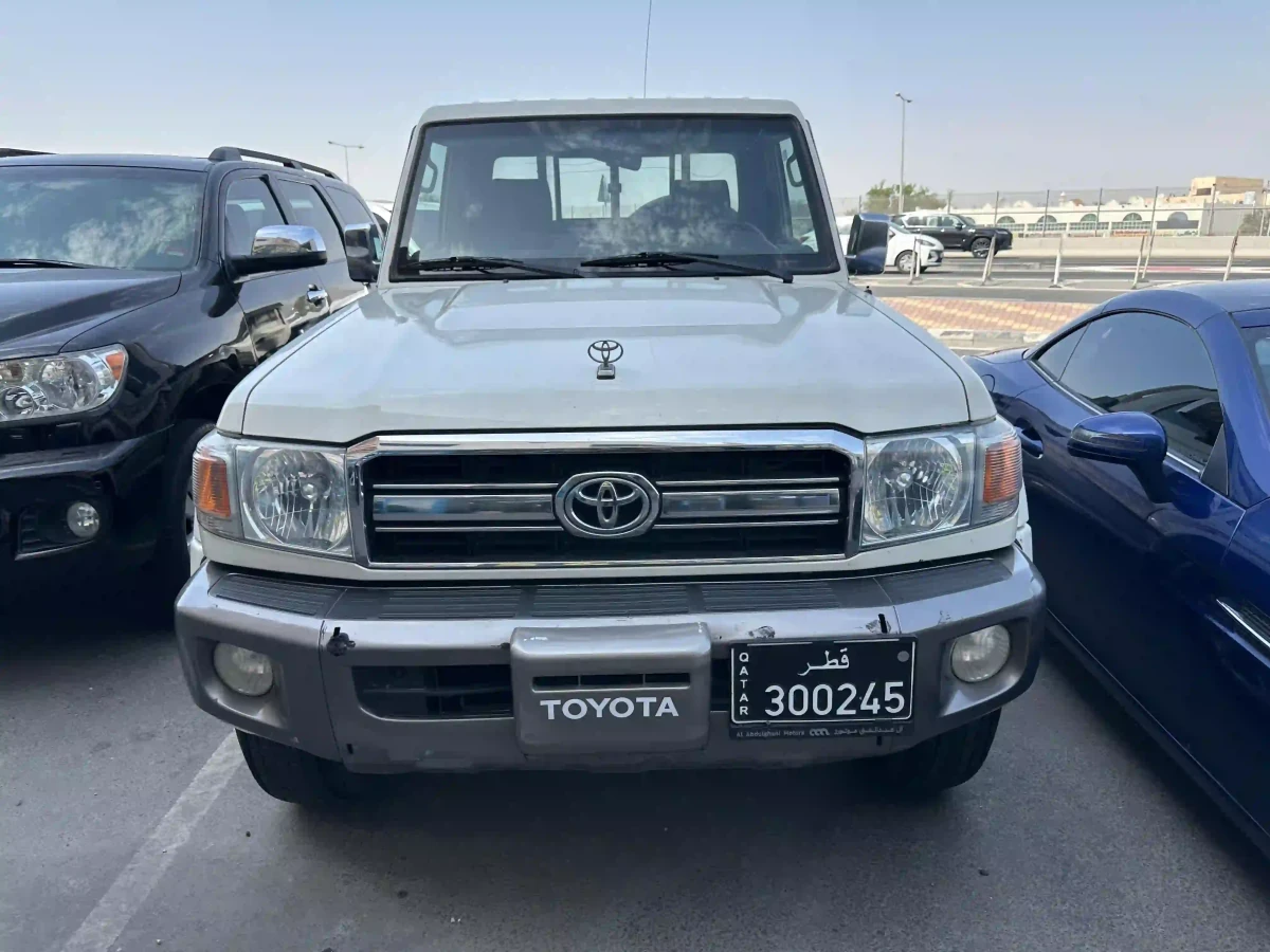 Toyota Land Cruiser LX 2021