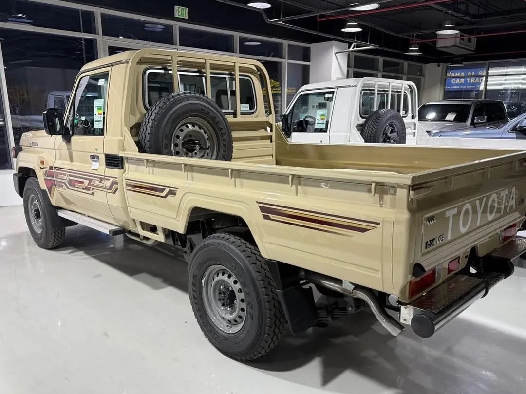 Toyota Land Cruiser LX 2025 - Image 3