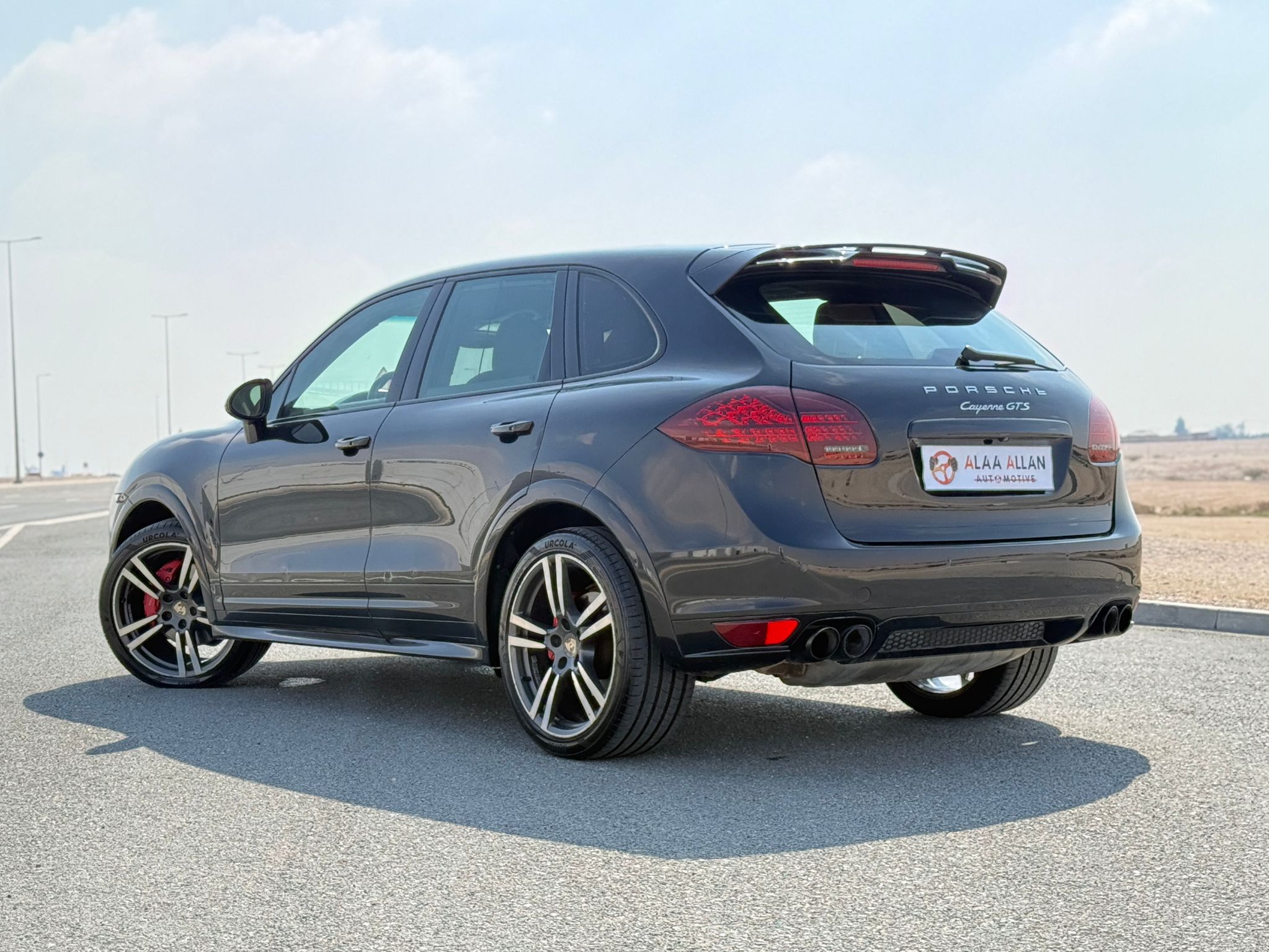 Porsche Cayenne GTS 2013 - Image 3
