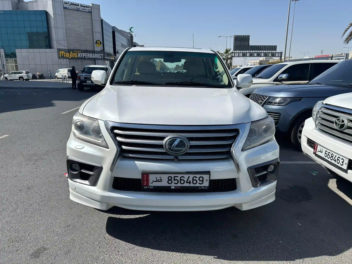 Lexus LX 570 S 2009