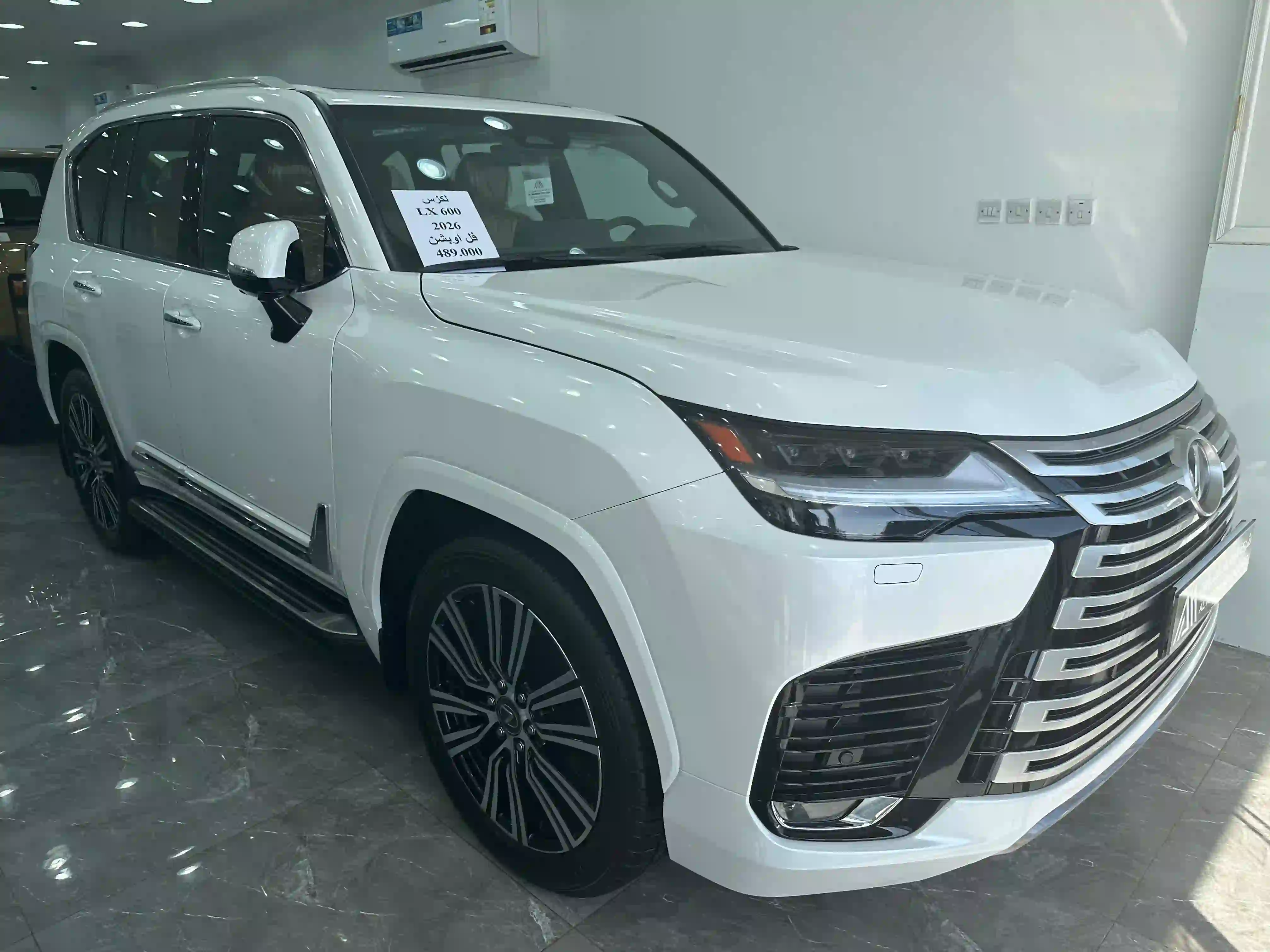 Lexus LX 600 2026 - Image 2
