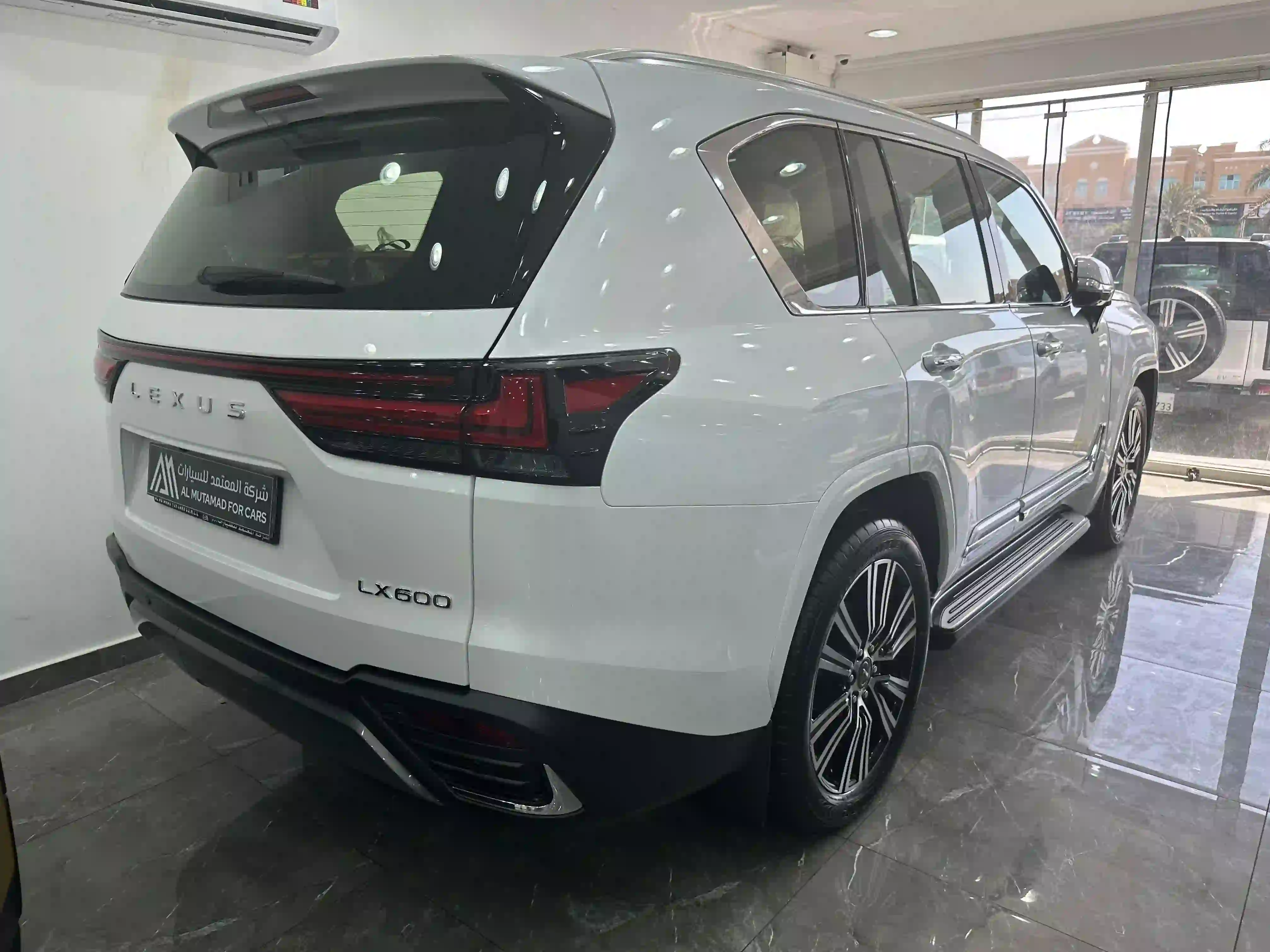 Lexus LX 600 2026 - Image 3