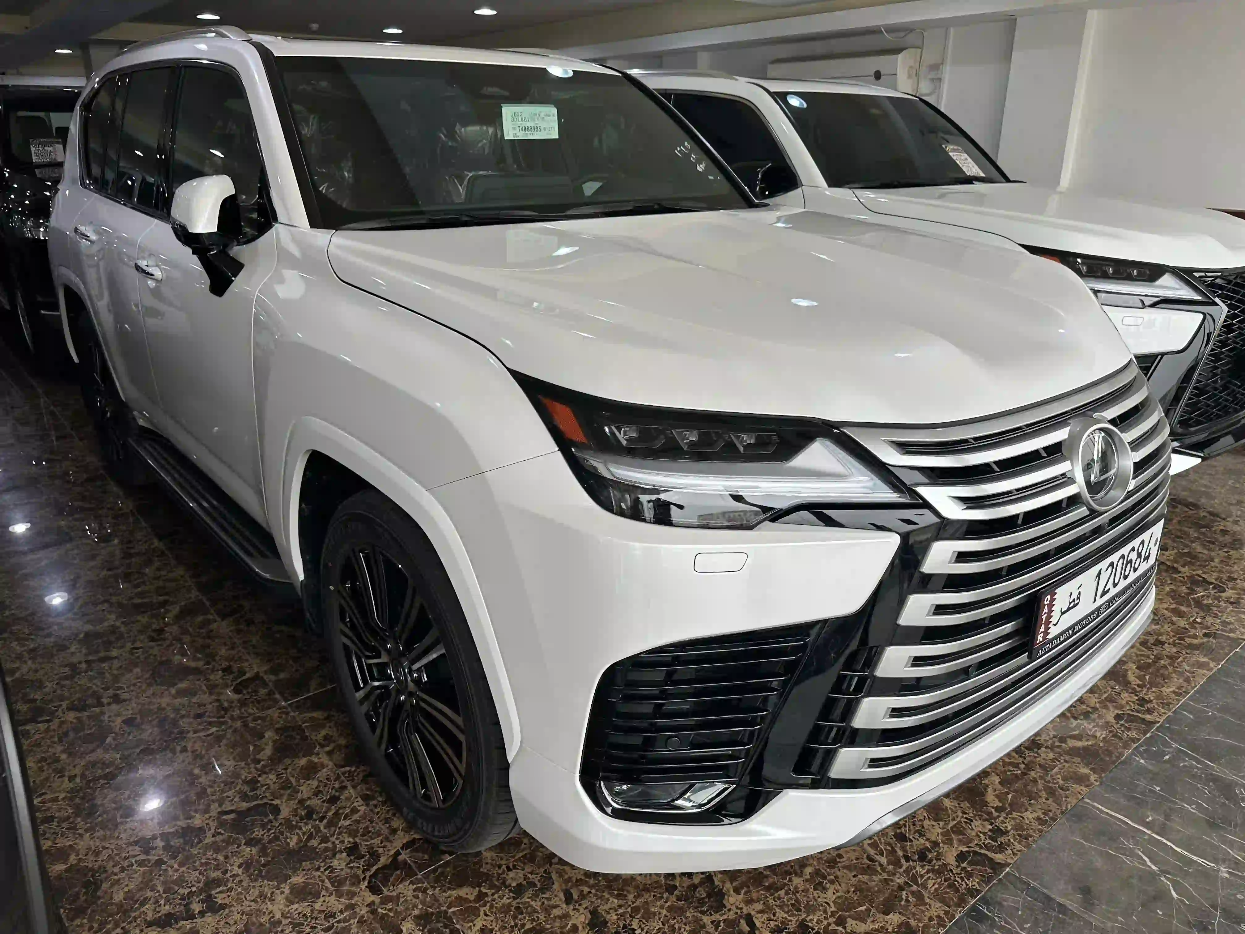 Lexus LX 600 2026 - Image 2