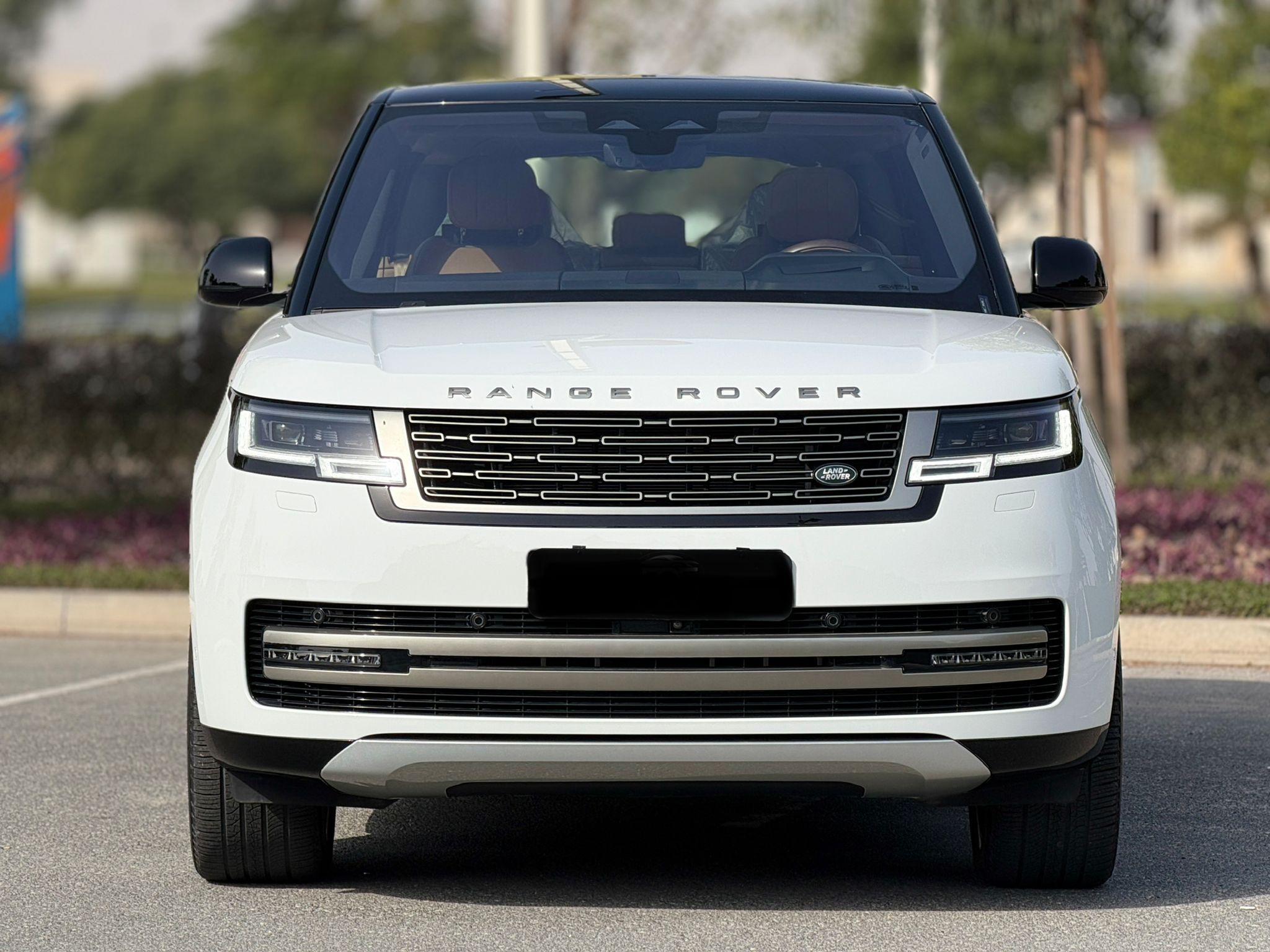 Land Rover Range Rover Vogue HSE 2023 - Image 2