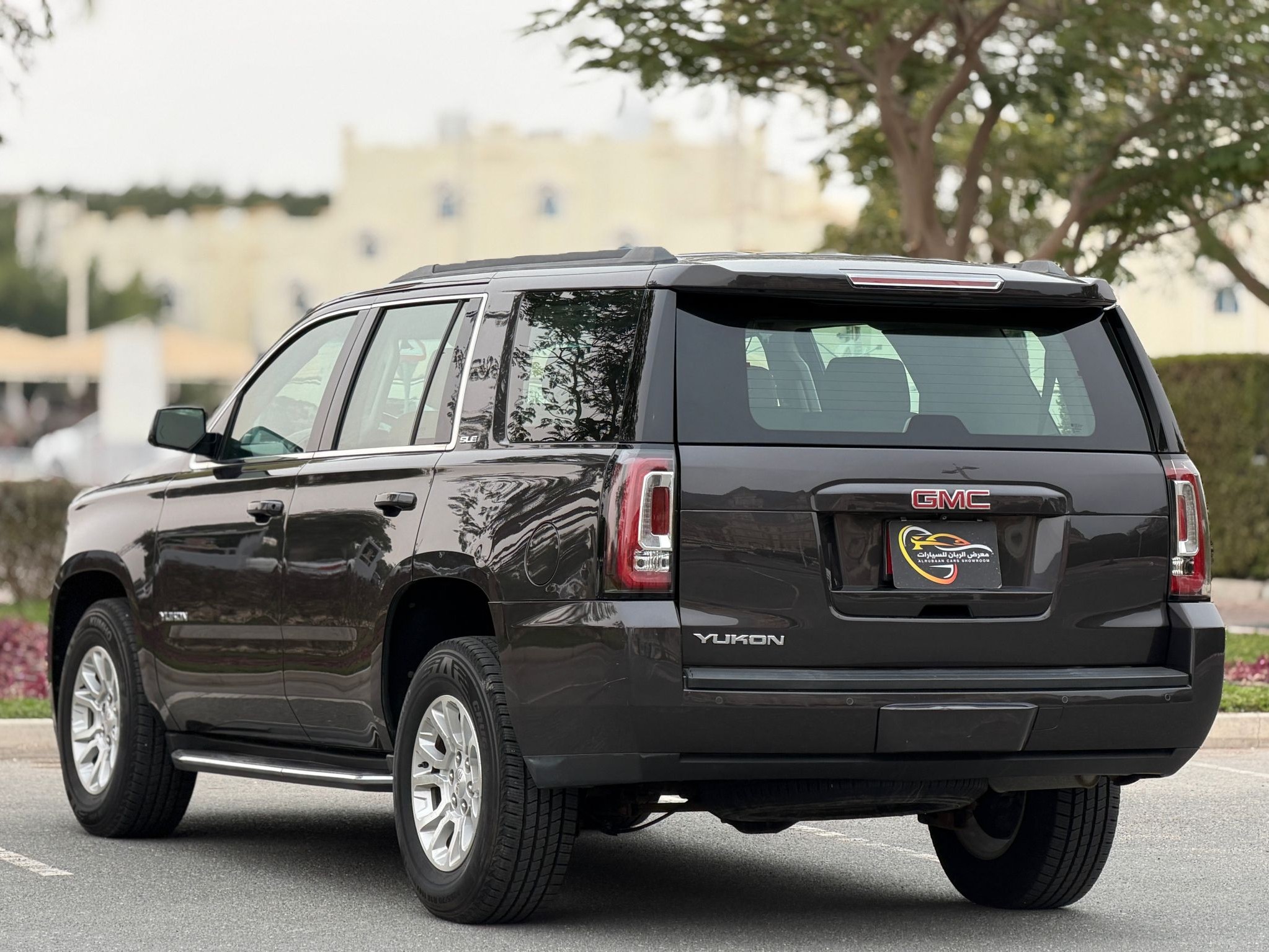 GMC Yukon SLE 2015 - Image 4