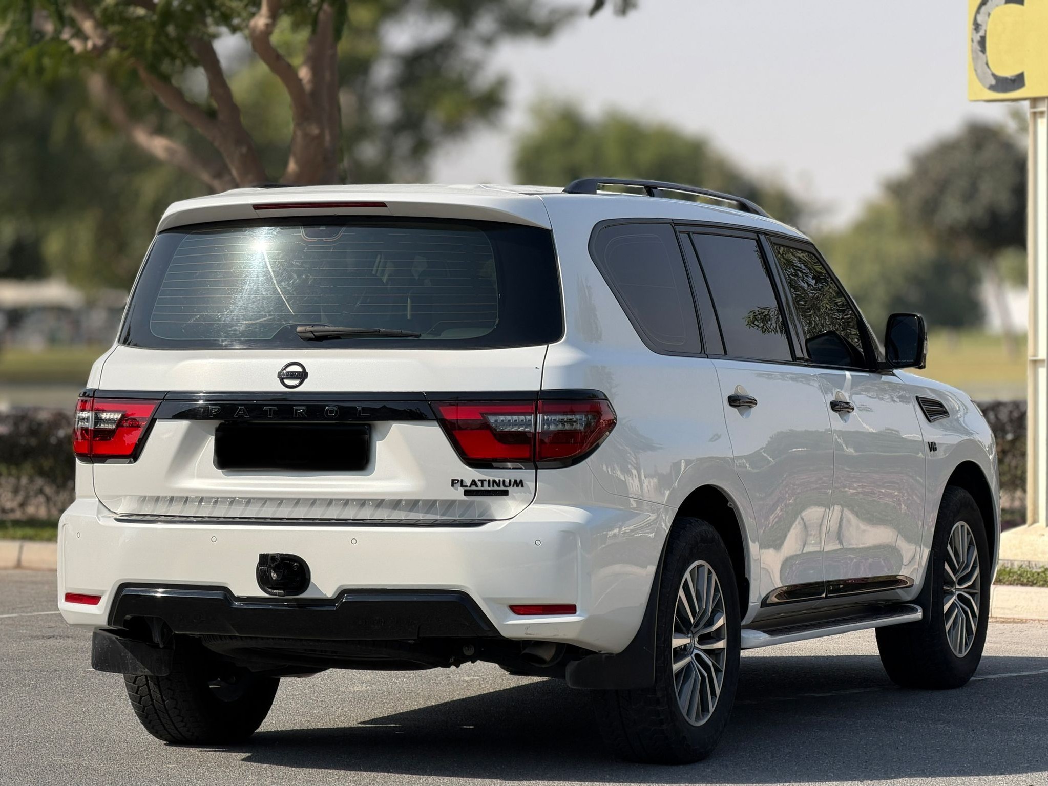 Nissan Patrol  Platinum 2021 - Image 3