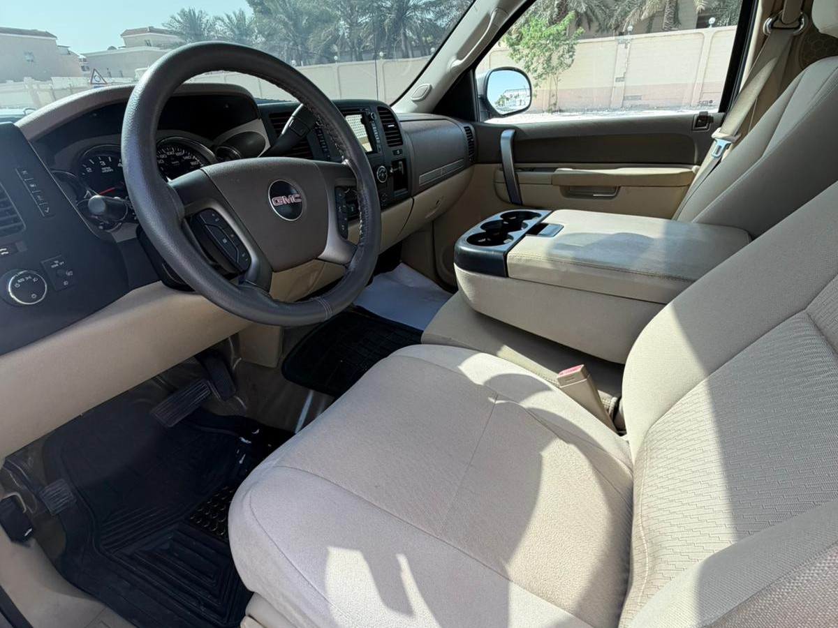 GMC Sierra SLE 2013 - Image 3