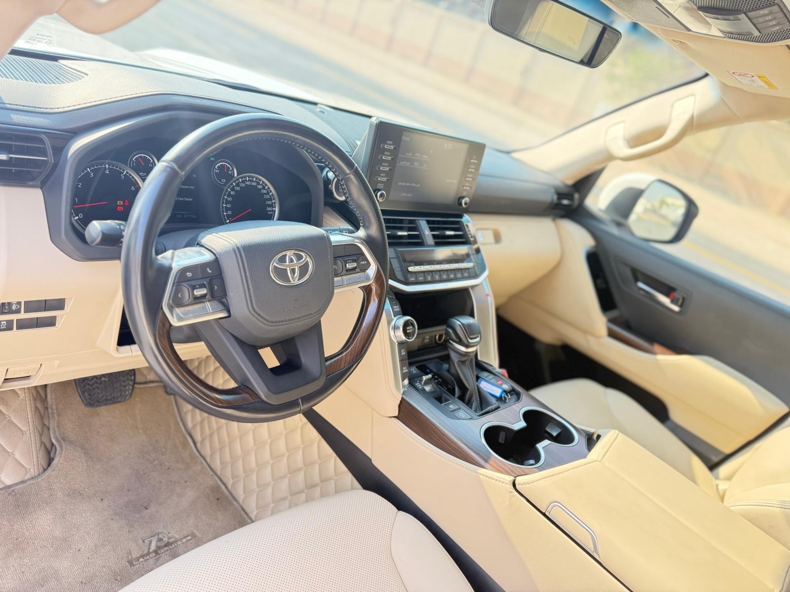 Toyota Land Cruiser GXR Twin Turbo 2022 - Image 4