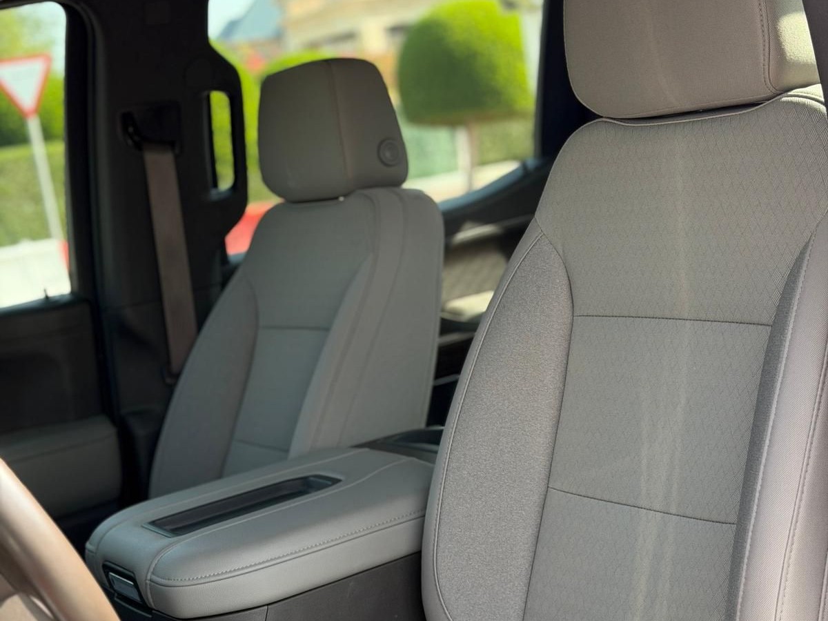 GMC Sierra Elevation  2021 - Image 2